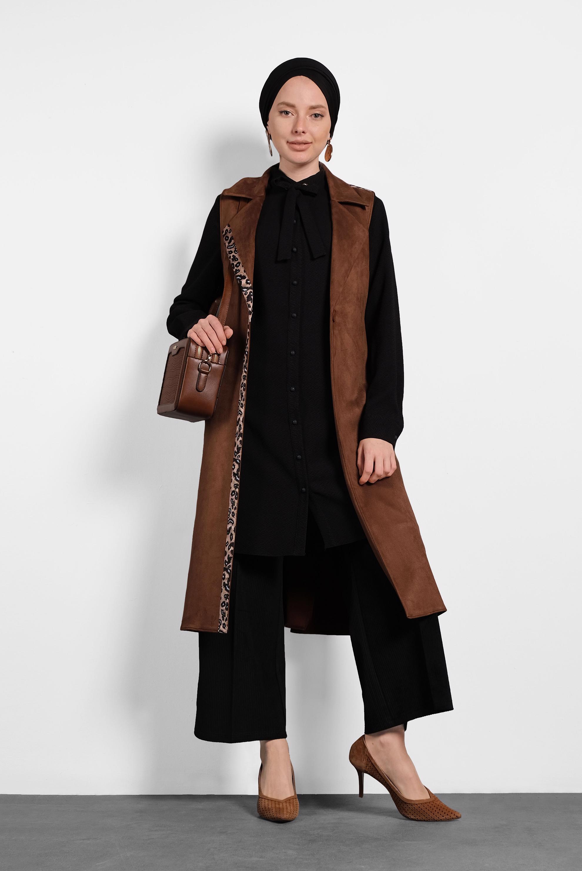 Tesettür giyim KAHVE KUŞAKLI SÜET YELEK 40306