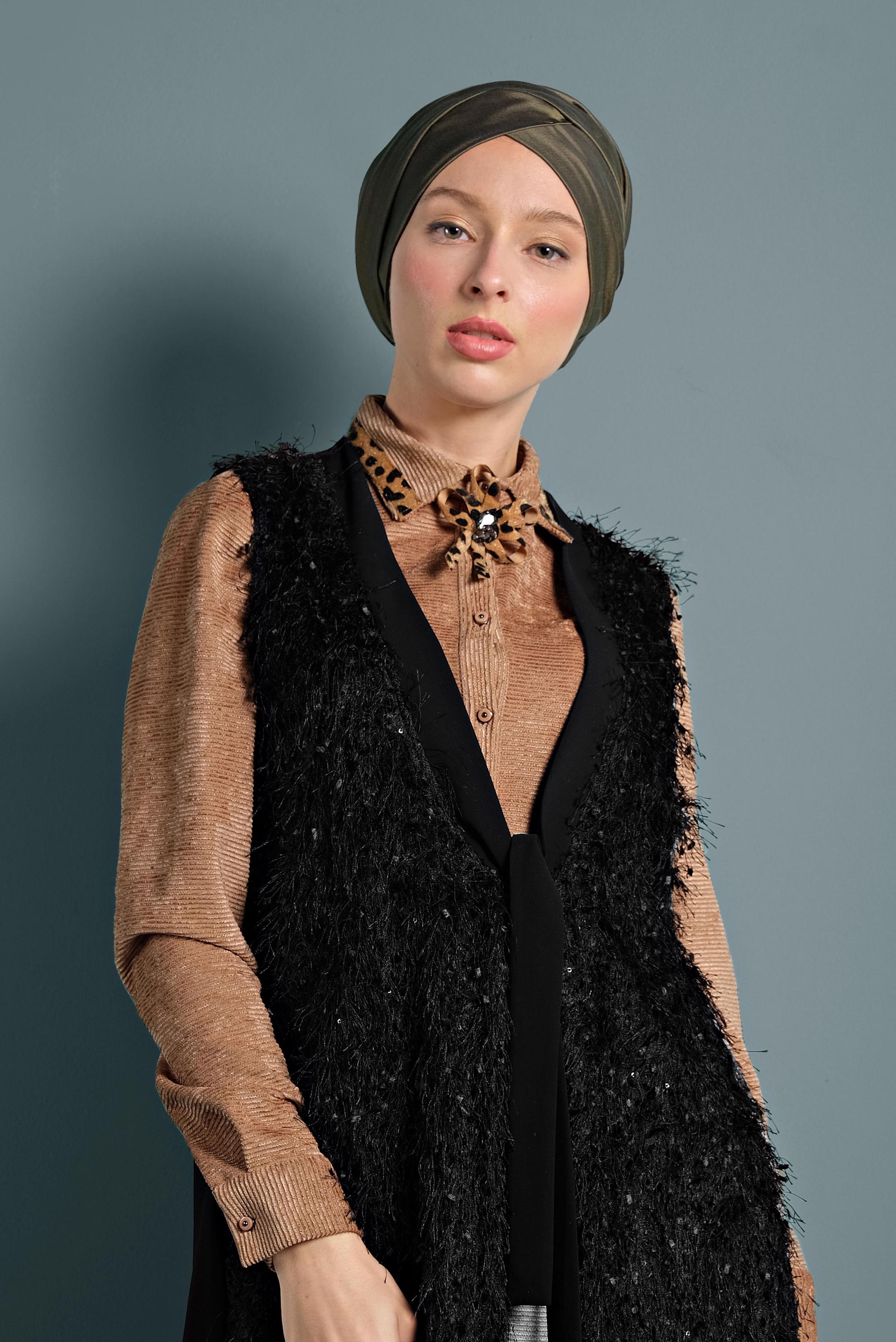 Tesettür giyim SİYAH ÖNÜ BAĞLAMALI SAÇAKLI YELEK 40309