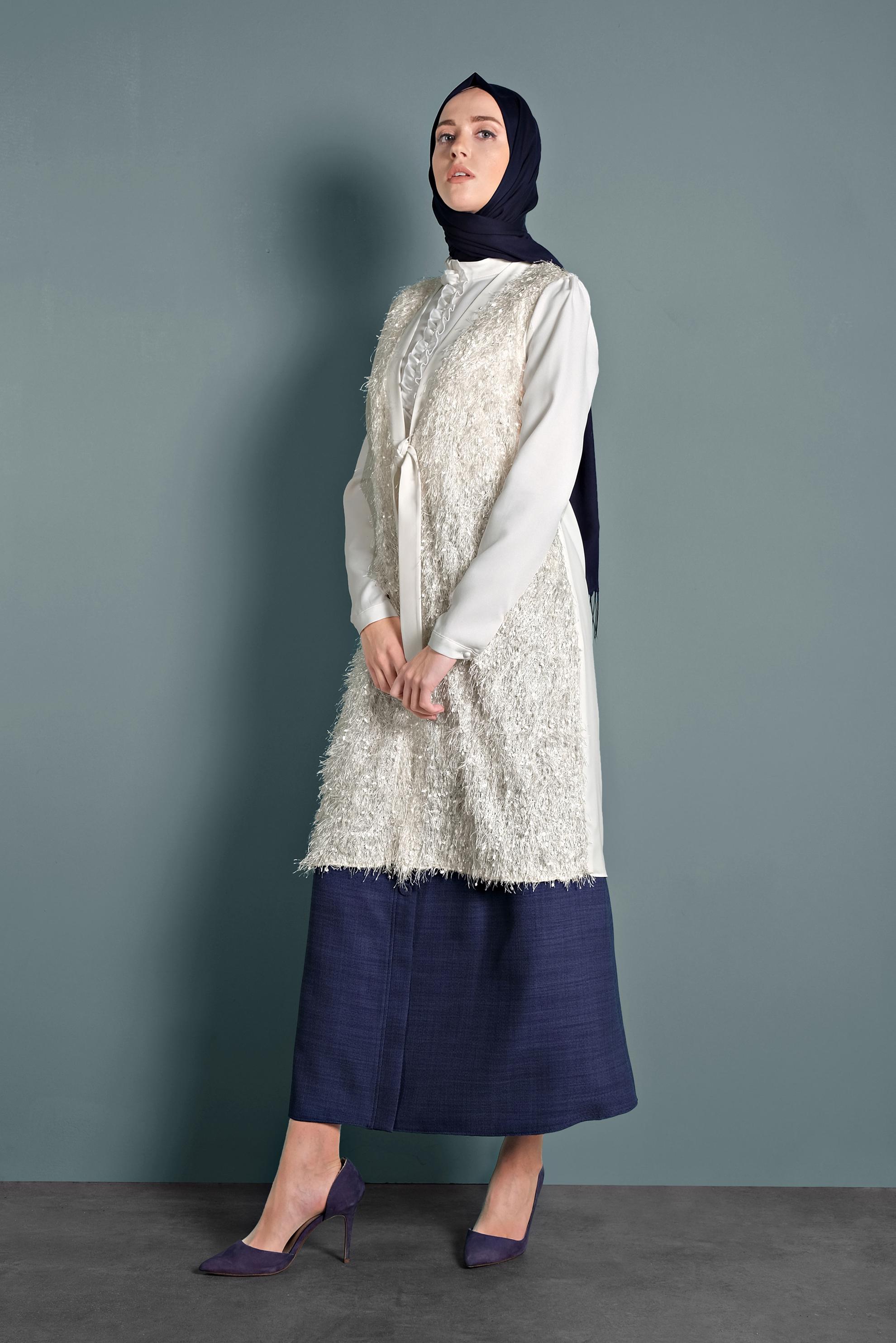 Vêtements hijab BLANC GILET À FRANGE TAILLE-NOUÉE 40309 