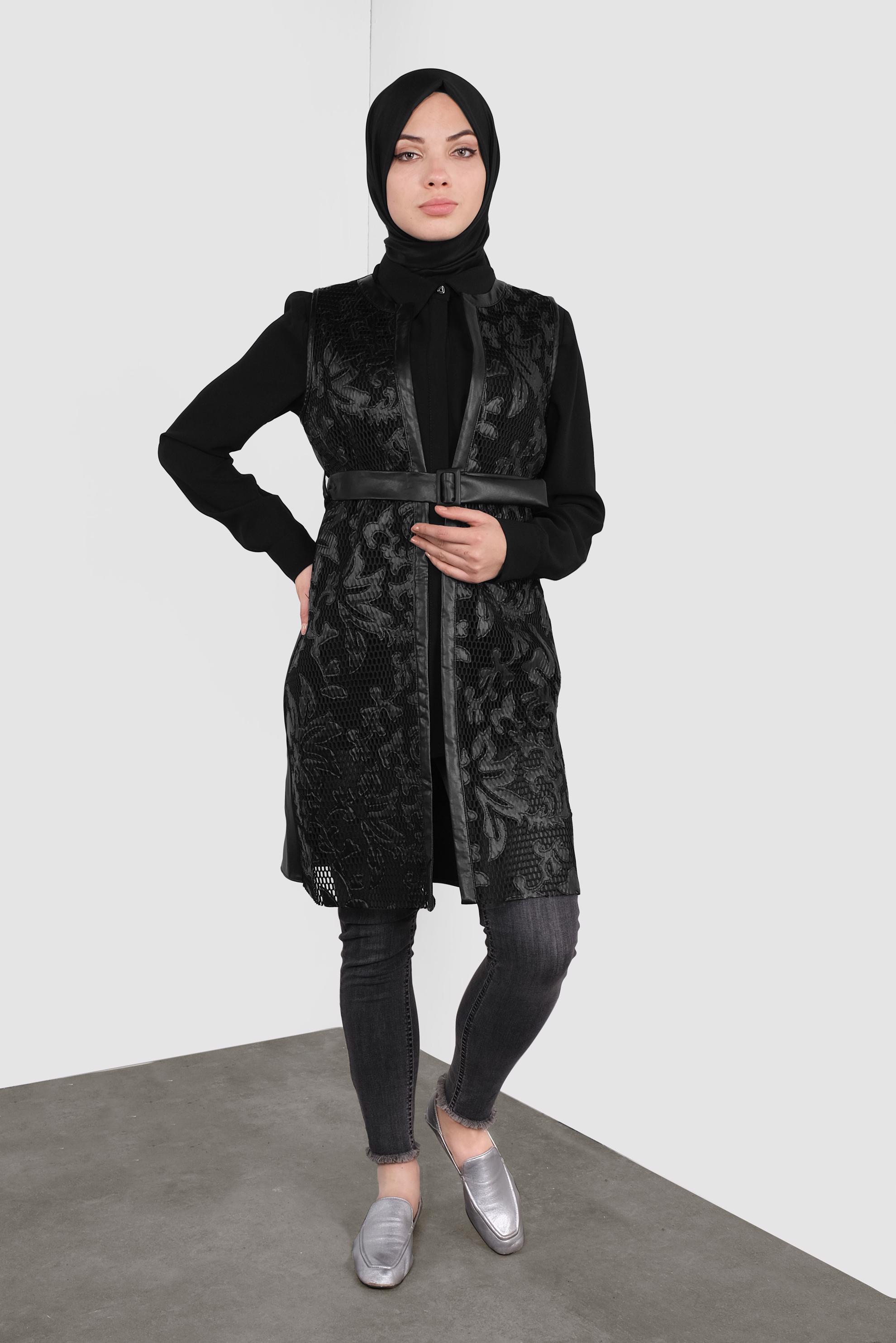 Vêtements hijab NOIR GILET EN DAIM AVEC CEINTURE 41214