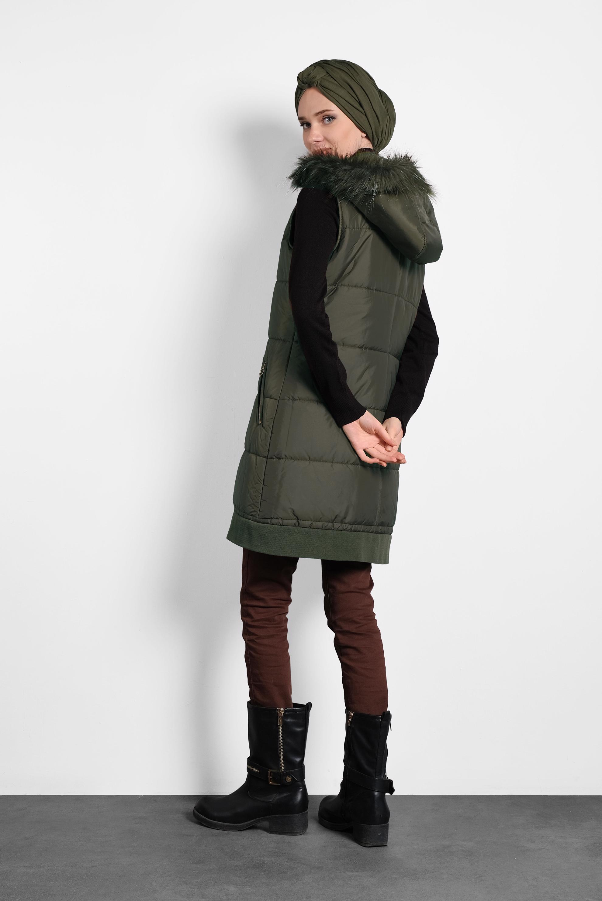 Tesettür giyim HAKİ  KAPÜŞONLU ŞİŞME YELEK 90052