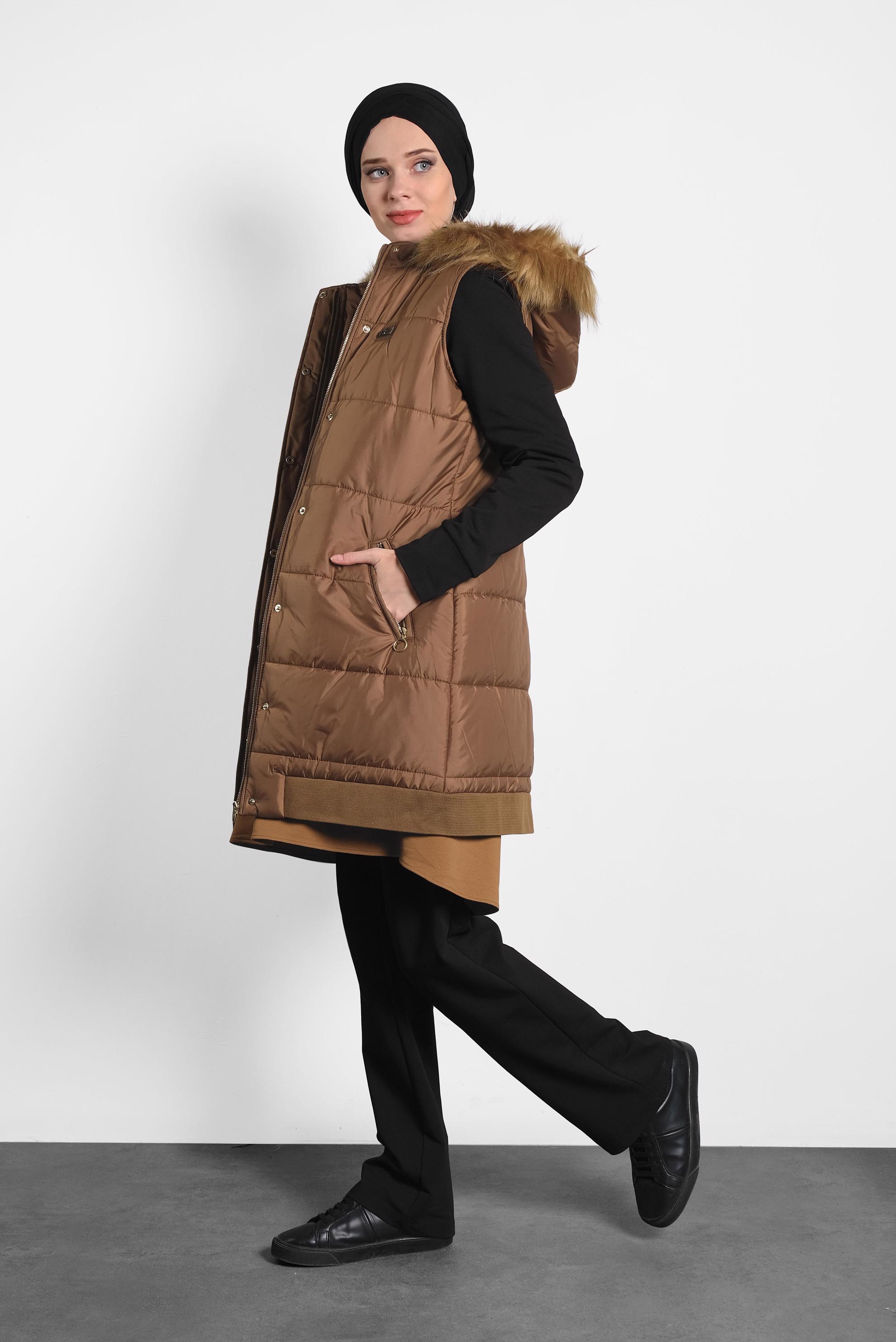 Tesettür giyim TABA  KAPÜŞONLU ŞİŞME YELEK 90052