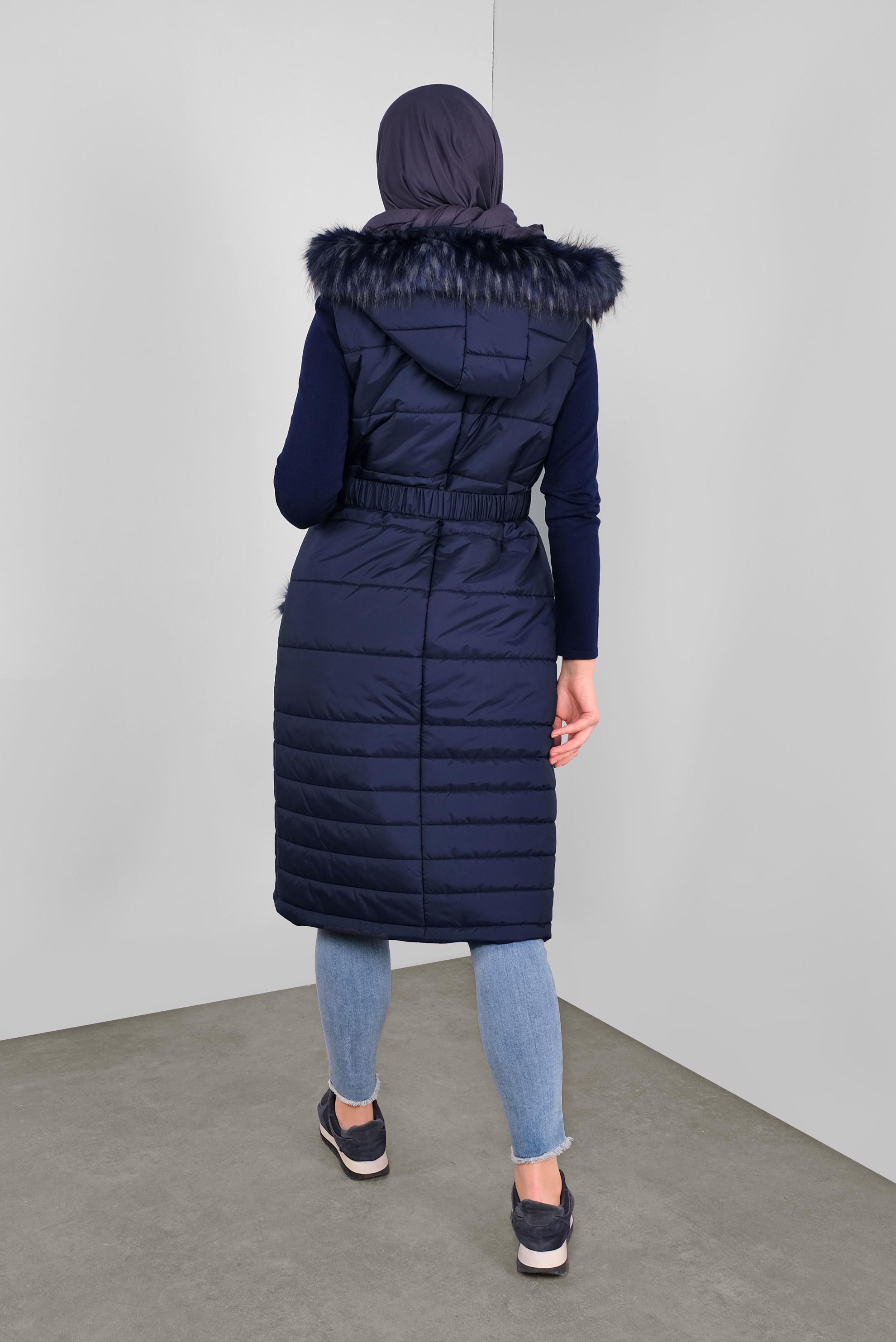 Tesettür giyim LACİVERT KEMERLİ  KAPÜŞONLU ŞİŞME YELEK 90121 