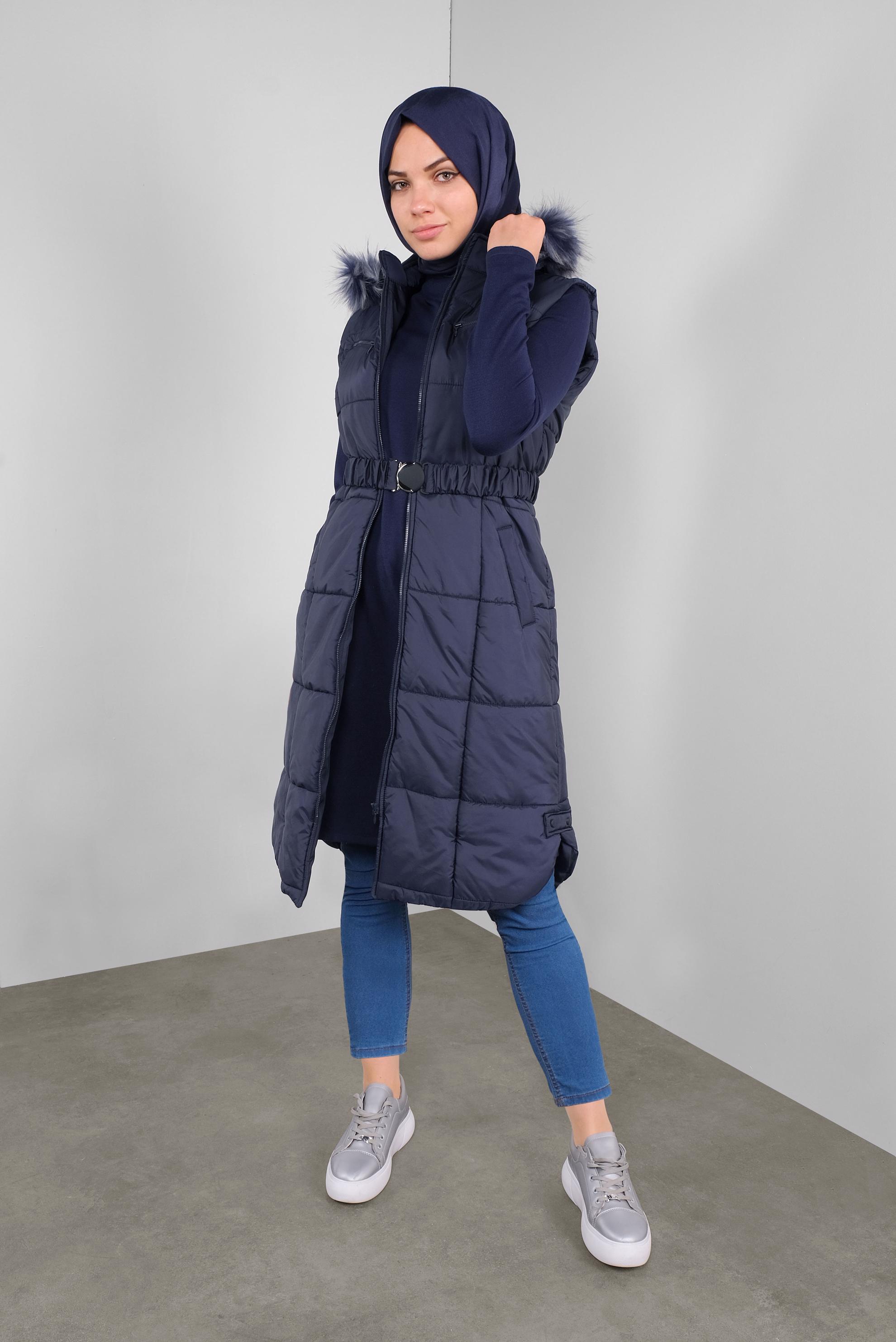 Tesettür giyim LACİVERT KÜRKLÜ KEMERLİ ŞİŞME YELEK 90148 