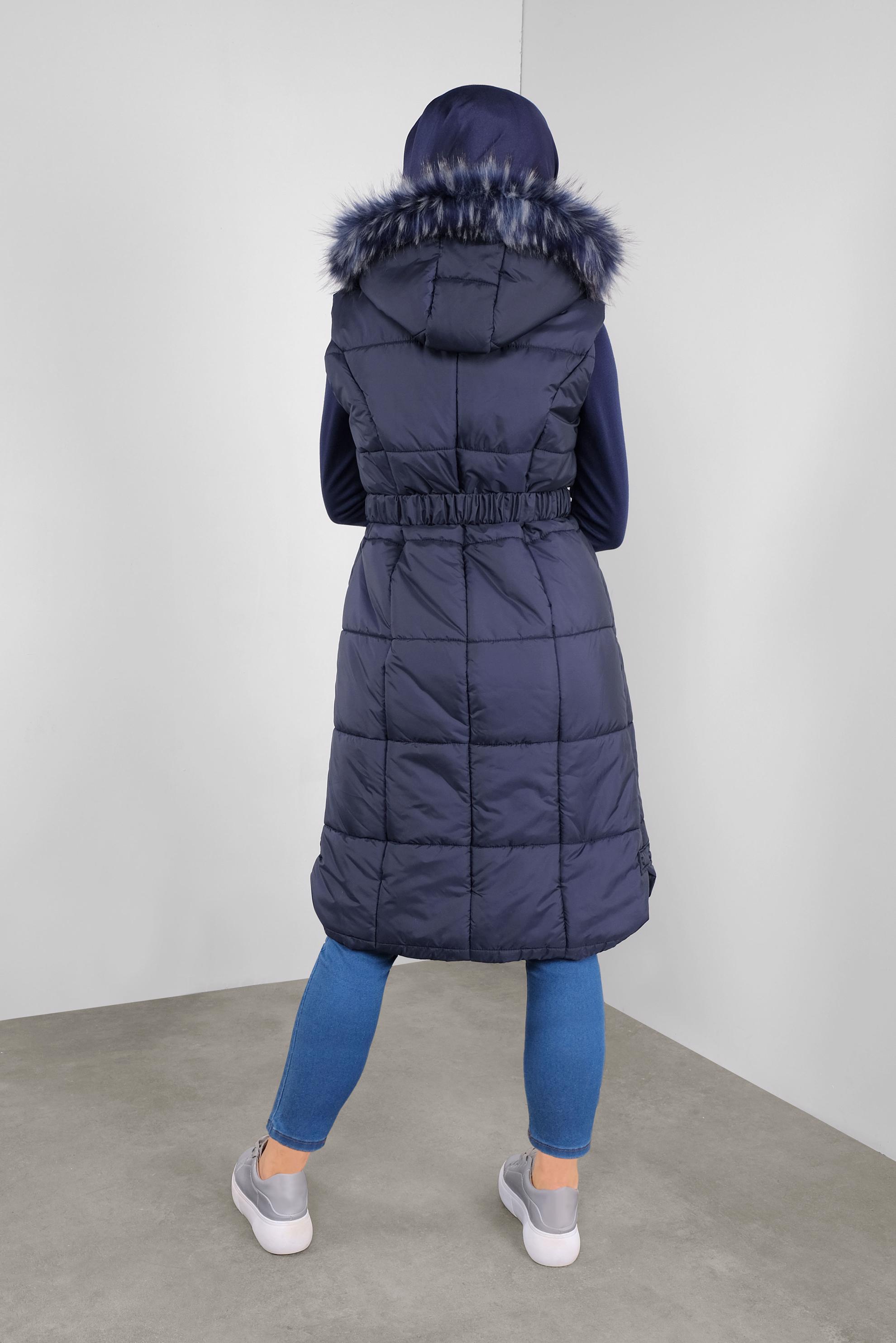 Tesettür giyim LACİVERT KÜRKLÜ KEMERLİ ŞİŞME YELEK 90148 