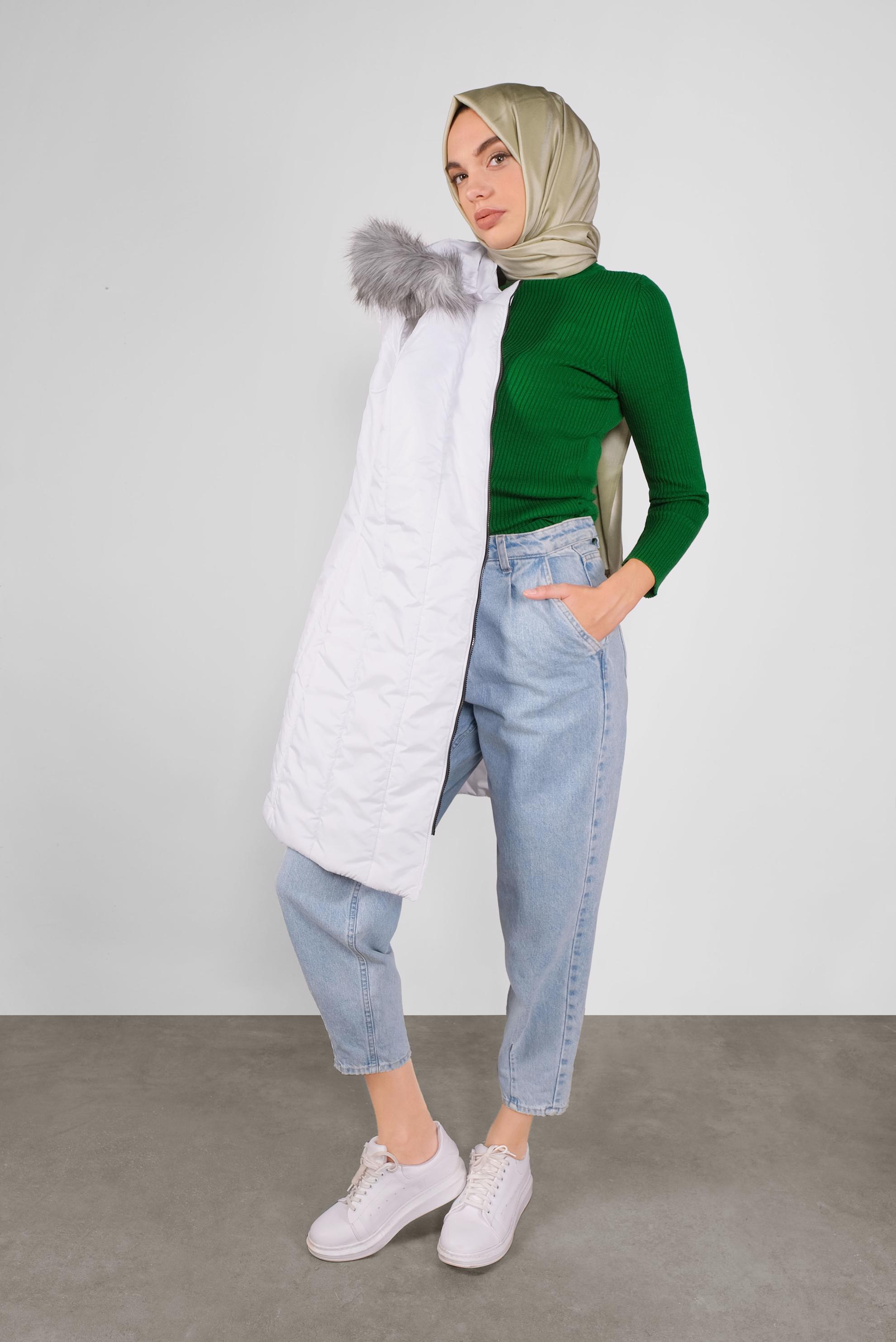 Vêtements hijab BLANC DOUDOUNE À CAPUCHE EFFET FOURRURE 90159