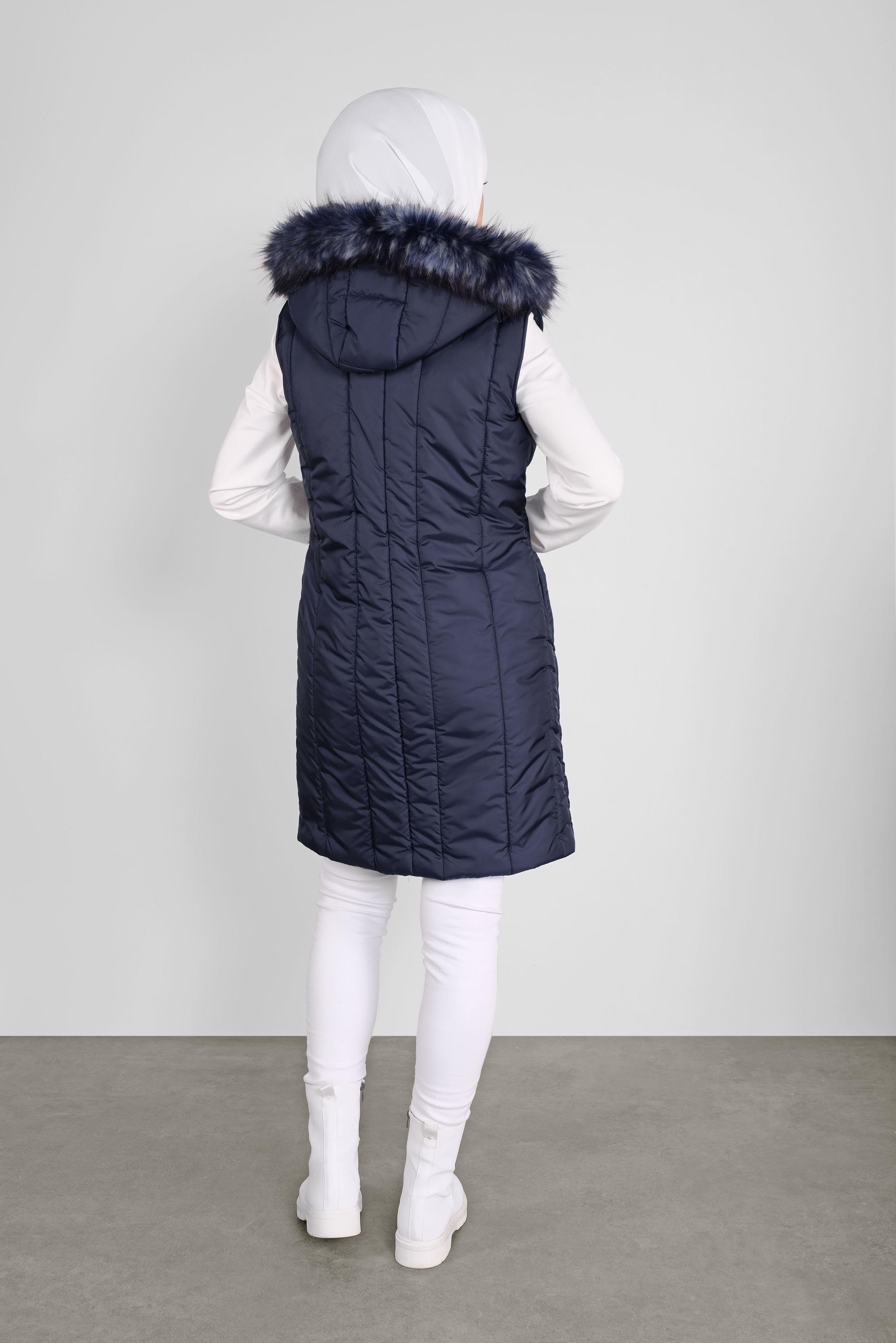 Tesettür giyim LACİVERT KAPÜŞONU KÜRKLÜ ŞİŞME YELEK 90159 