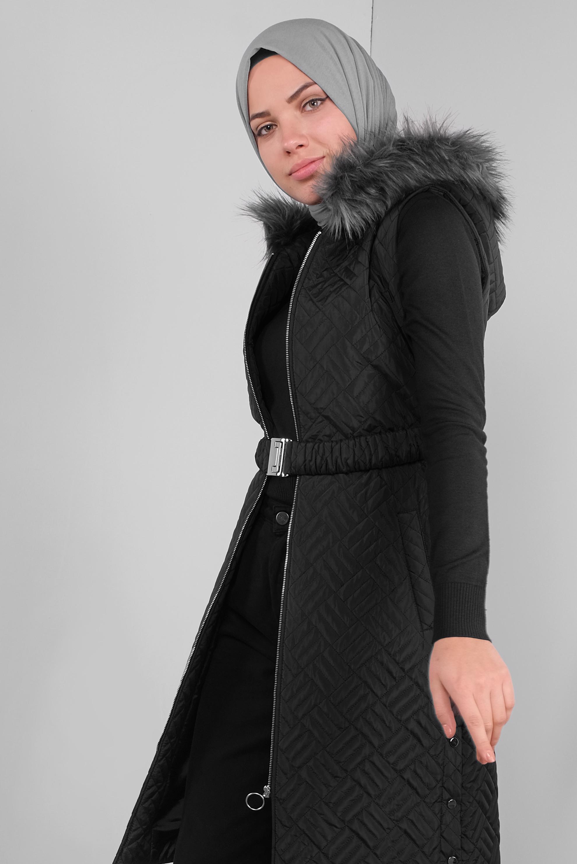 Tesettür giyim SİYAH KAPÜŞONU KÜRKLÜ KAPİTONE YELEK  90171 