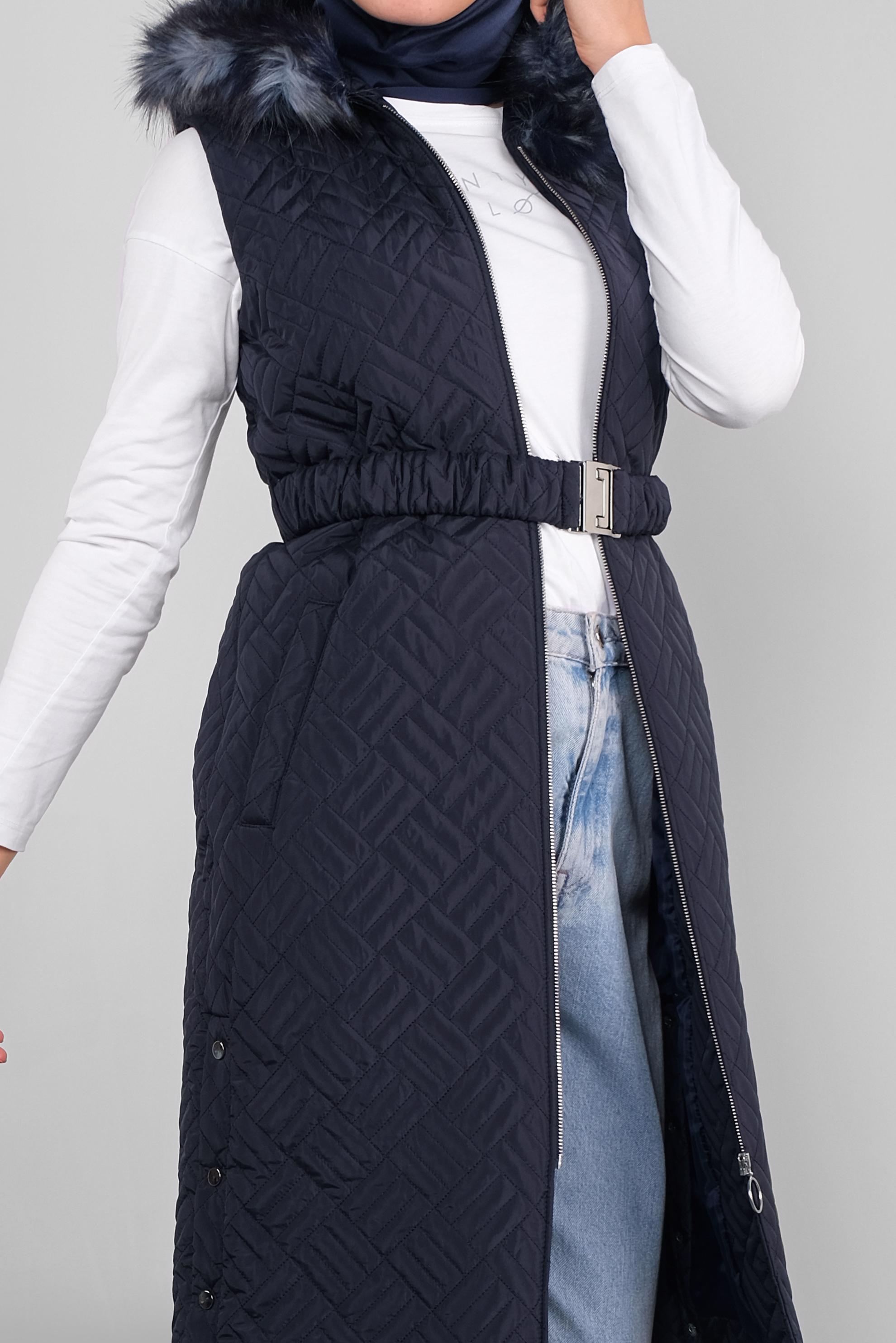 Tesettür giyim LACİVERT KAPÜŞONU KÜRKLÜ KAPİTONE YELEK  90171 