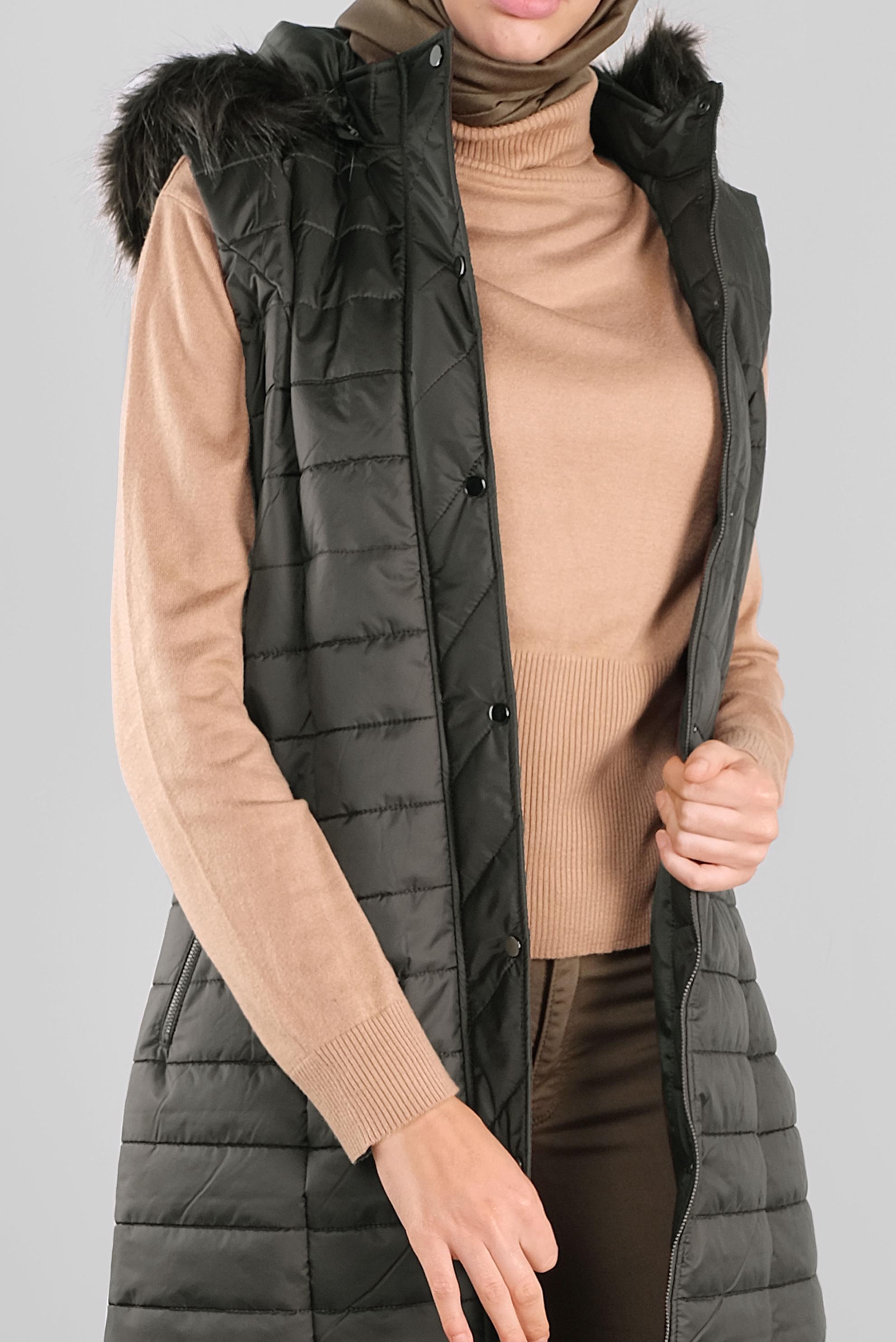 Vêtements hijab KAKI DOUDOUNE À CAPUCHE EN EFFET FOURRURE ET MATELASSÉ 90177 