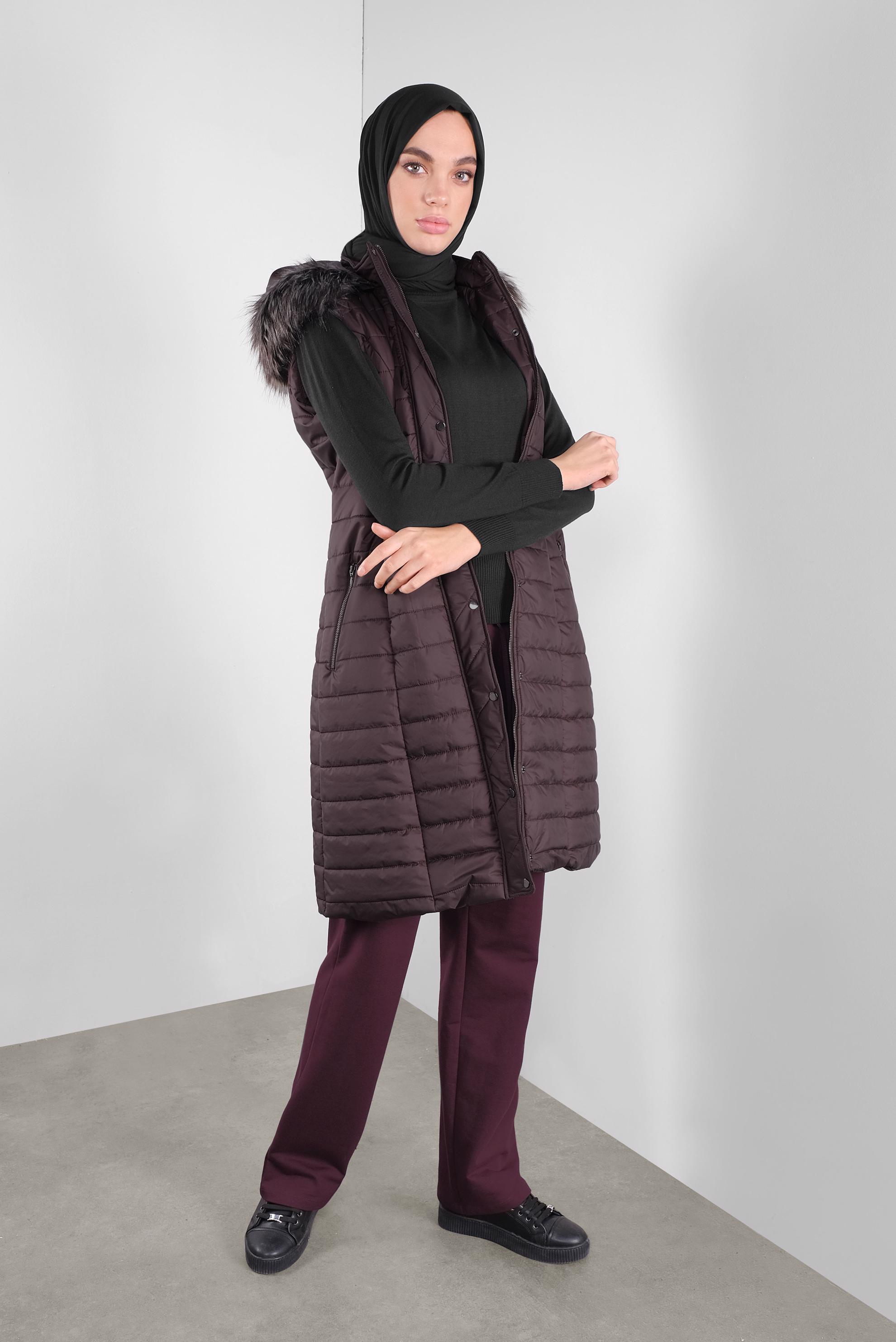 Tesettür giyim MÜRDÜM KÜRKLÜ KAPÜŞONLU KAPİTONE YELEK 90177 