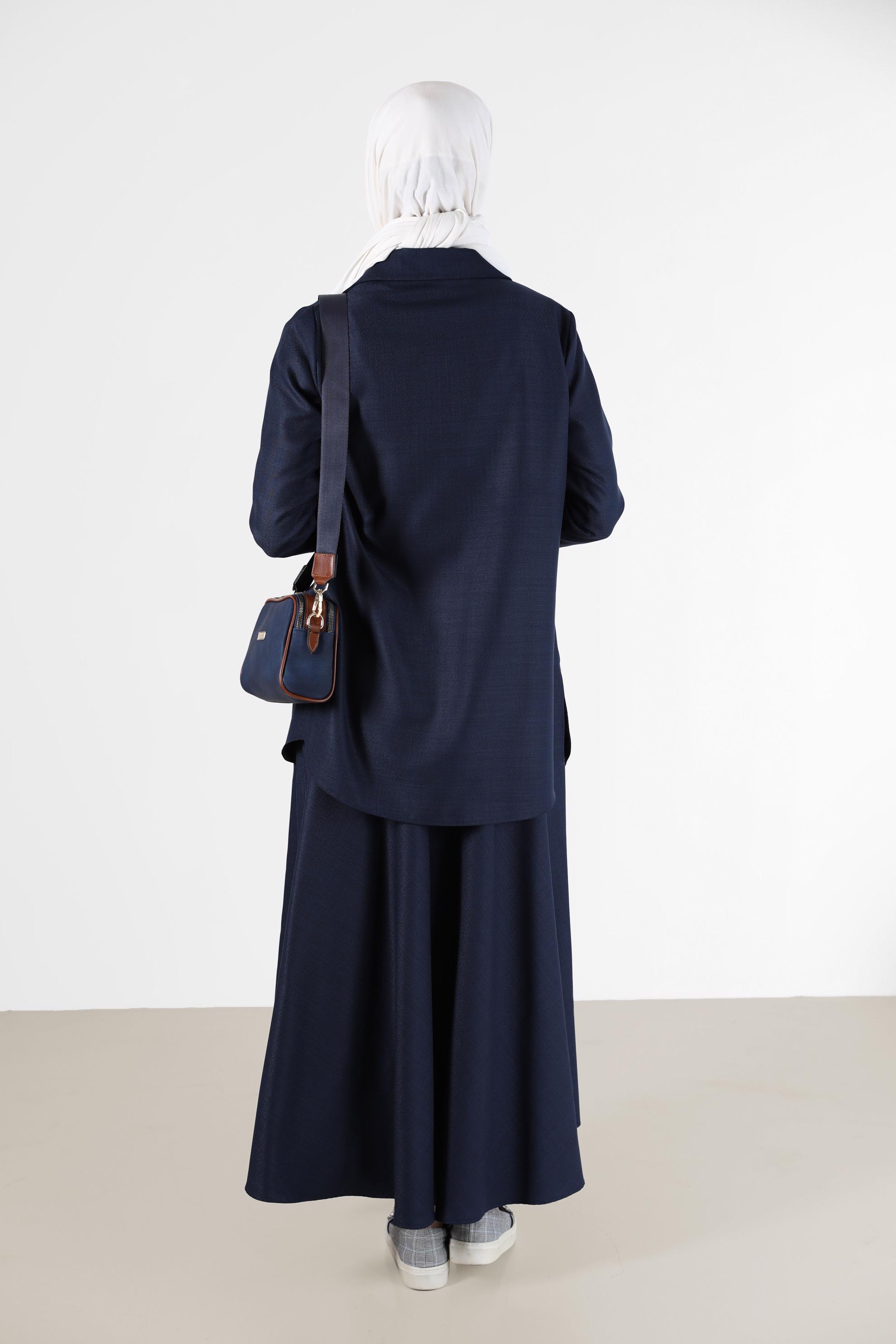 Tesettür giyim LACİVERT DÜĞMELİ CEP DETAYLI İKİLİ ETEKLİ TAKIM 42165 