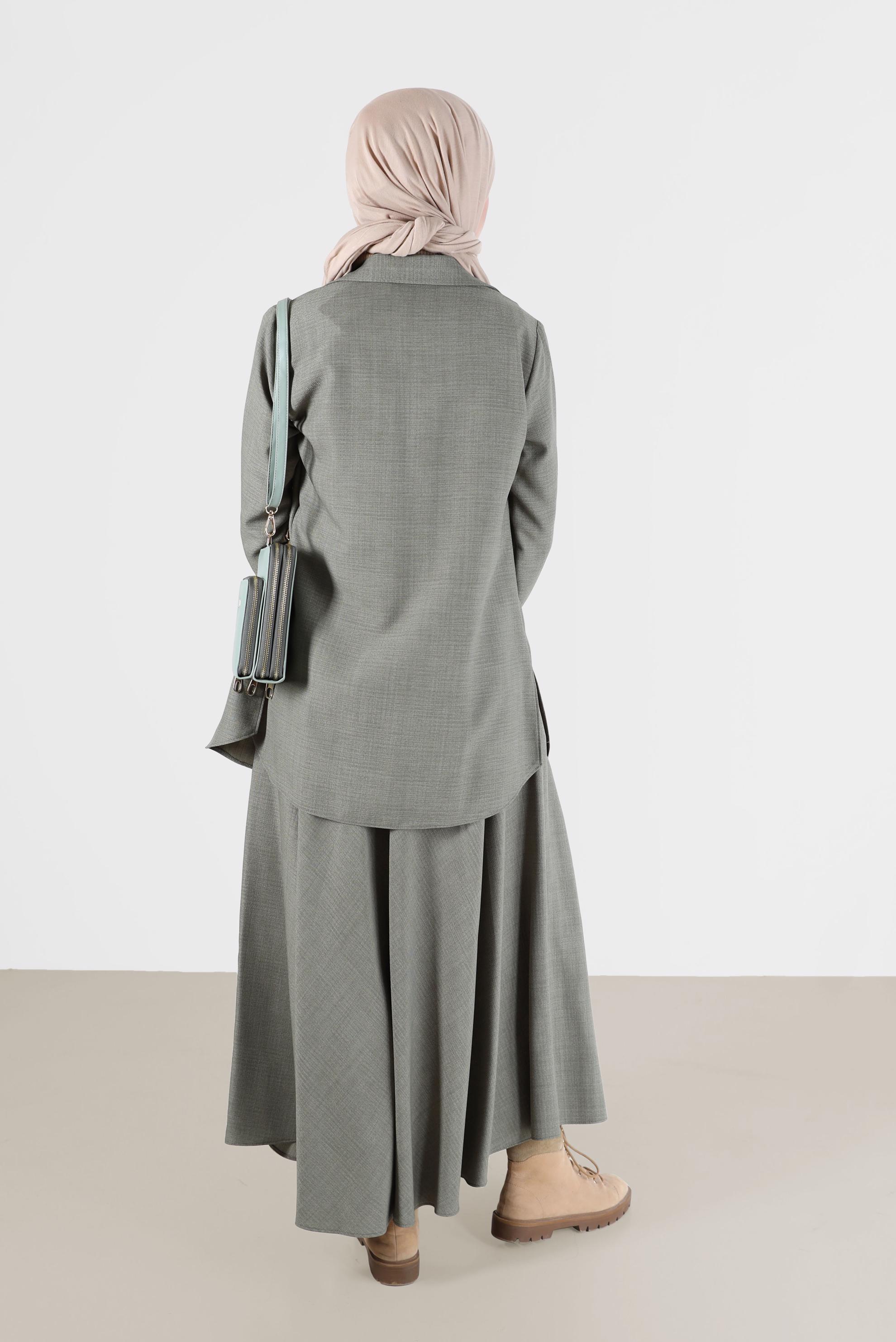 Tesettür giyim YEŞİL DÜĞMELİ CEP DETAYLI İKİLİ ETEKLİ TAKIM 42165 