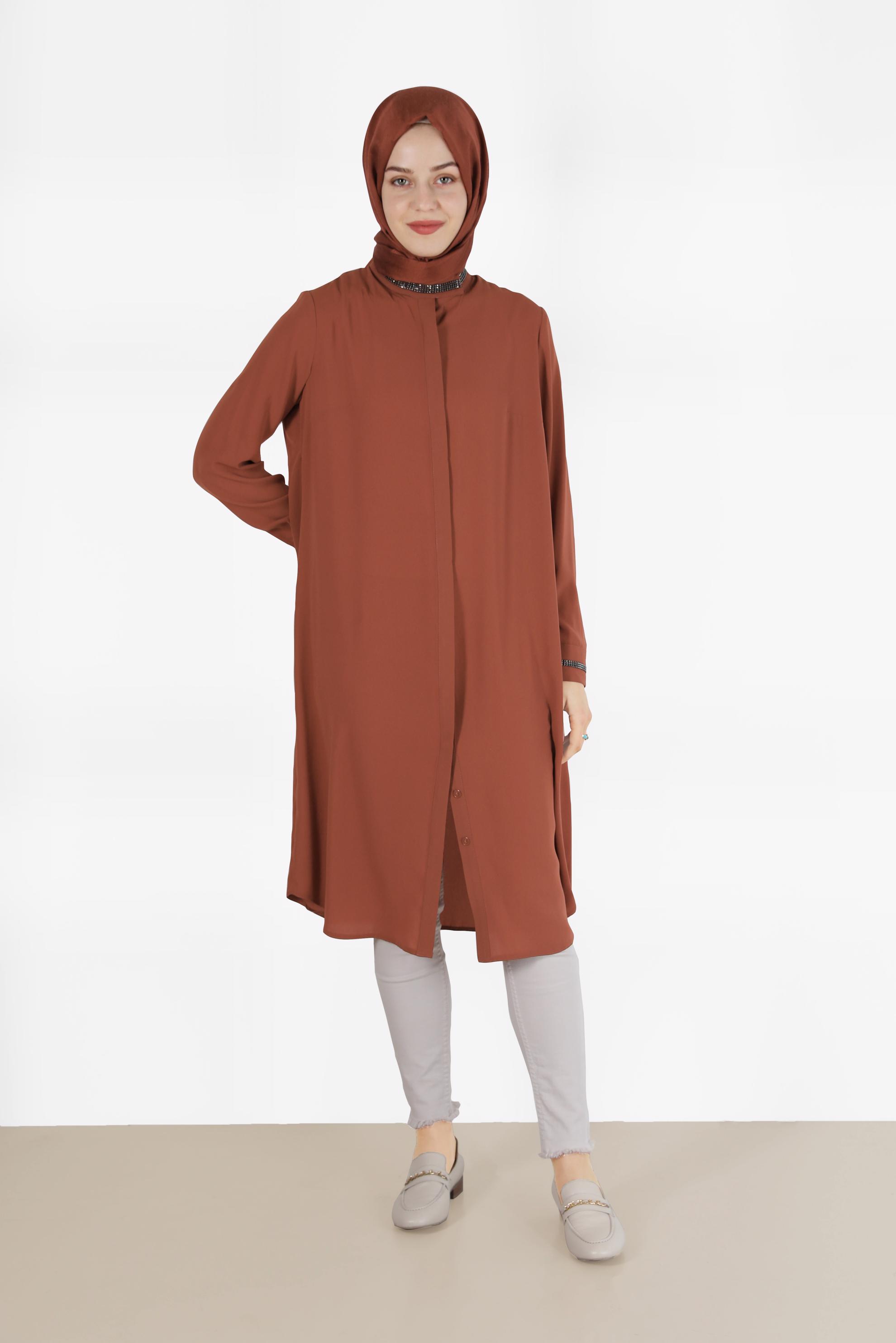 Tesettür giyim TURUNCU MANŞETİ VE YAKASI TAŞLI TUNİK 4913