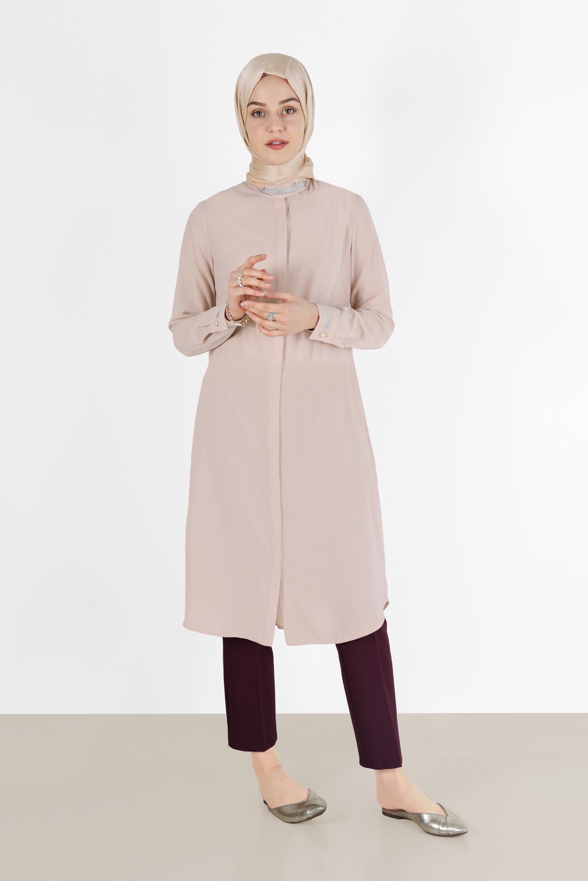 Tesettür giyim PUDRA MANŞETİ VE YAKASI TAŞLI TUNİK 4913