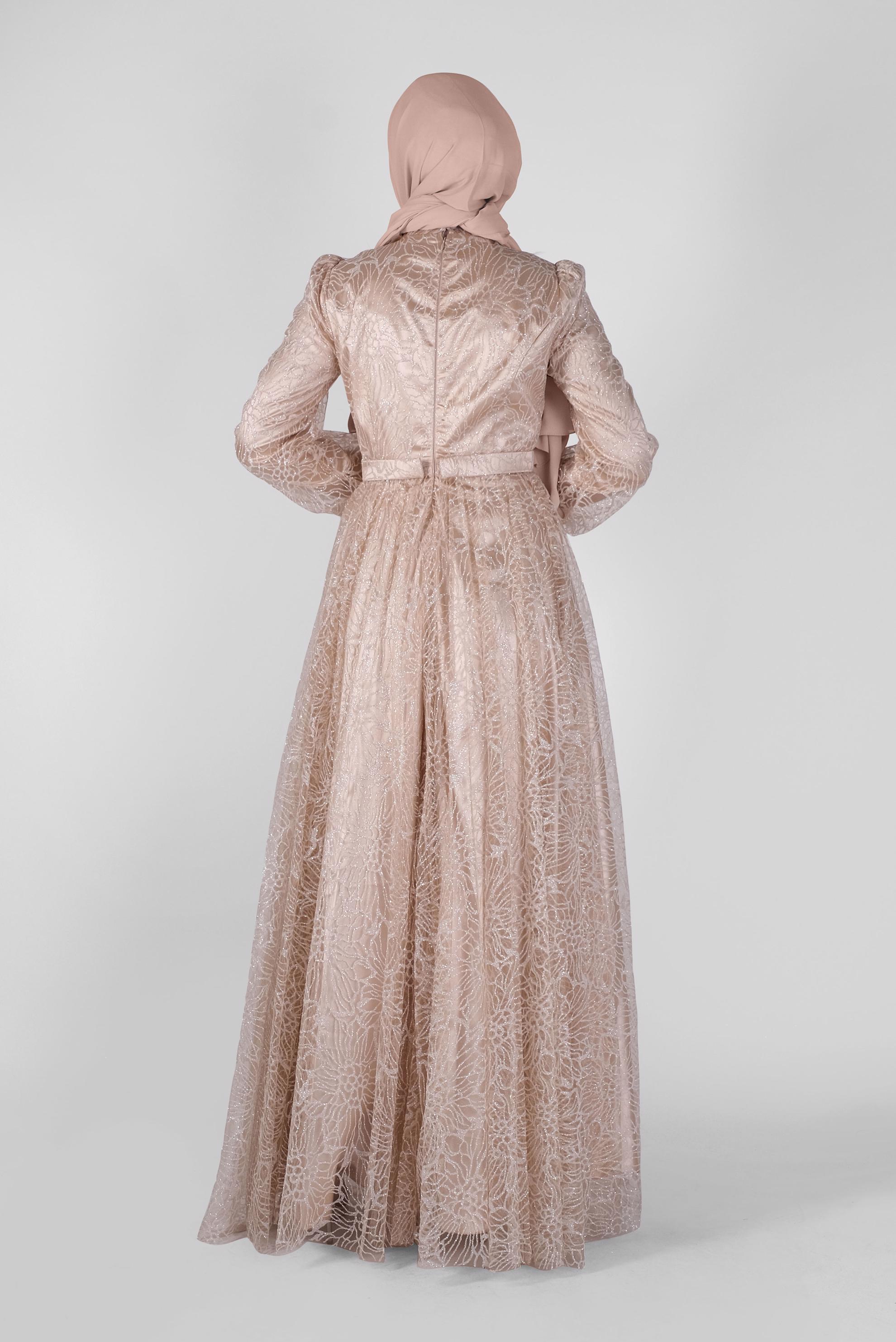 Tesettür giyim BEJ SİMLİ ÜÇ BOYUTLU ÇİÇEKLİ ABİYE ELBİSE  50015