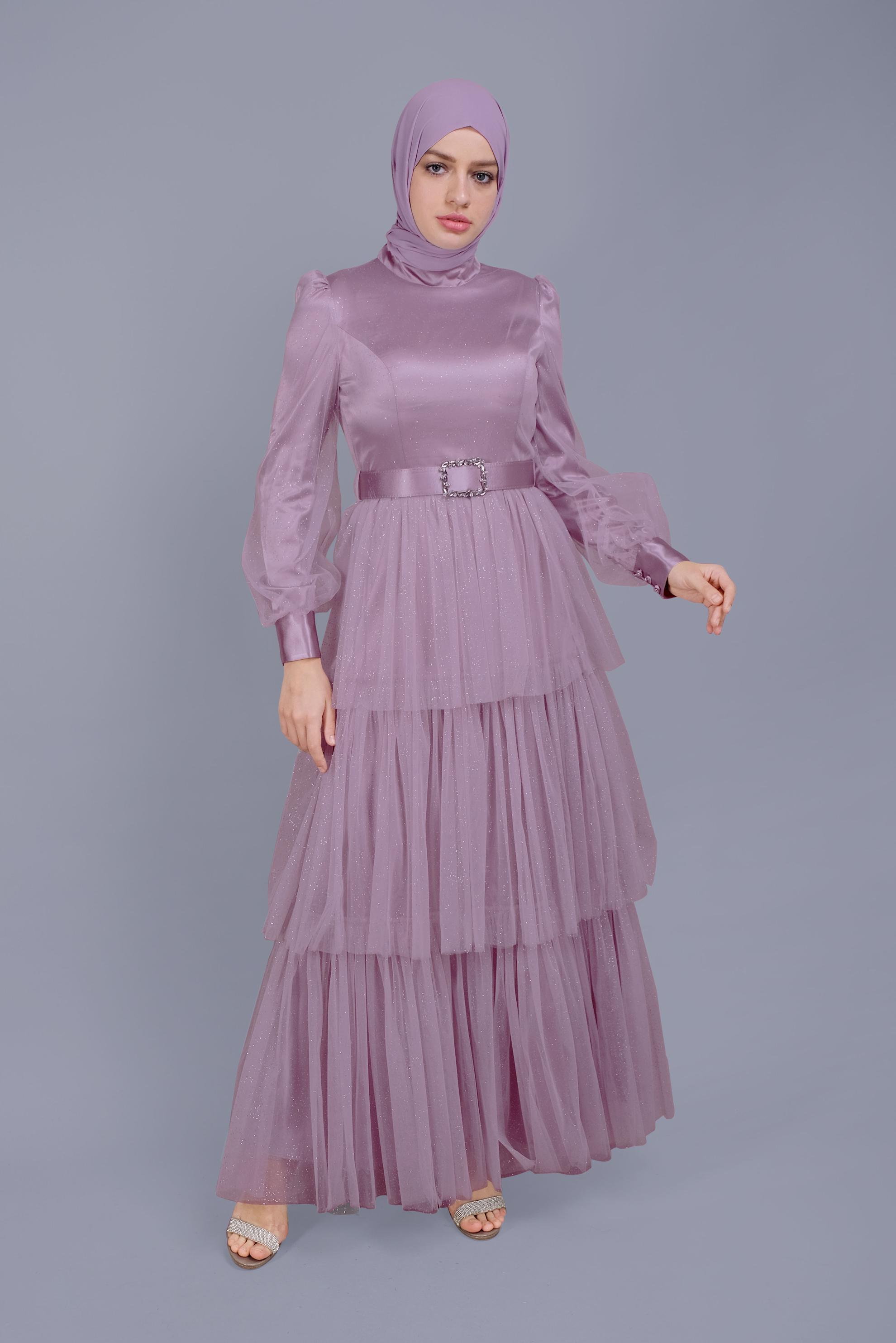Tesettür giyim PUDRA BELİ KEMERLİ TÜL DETAYLI PARLAK ELBİSE 50024