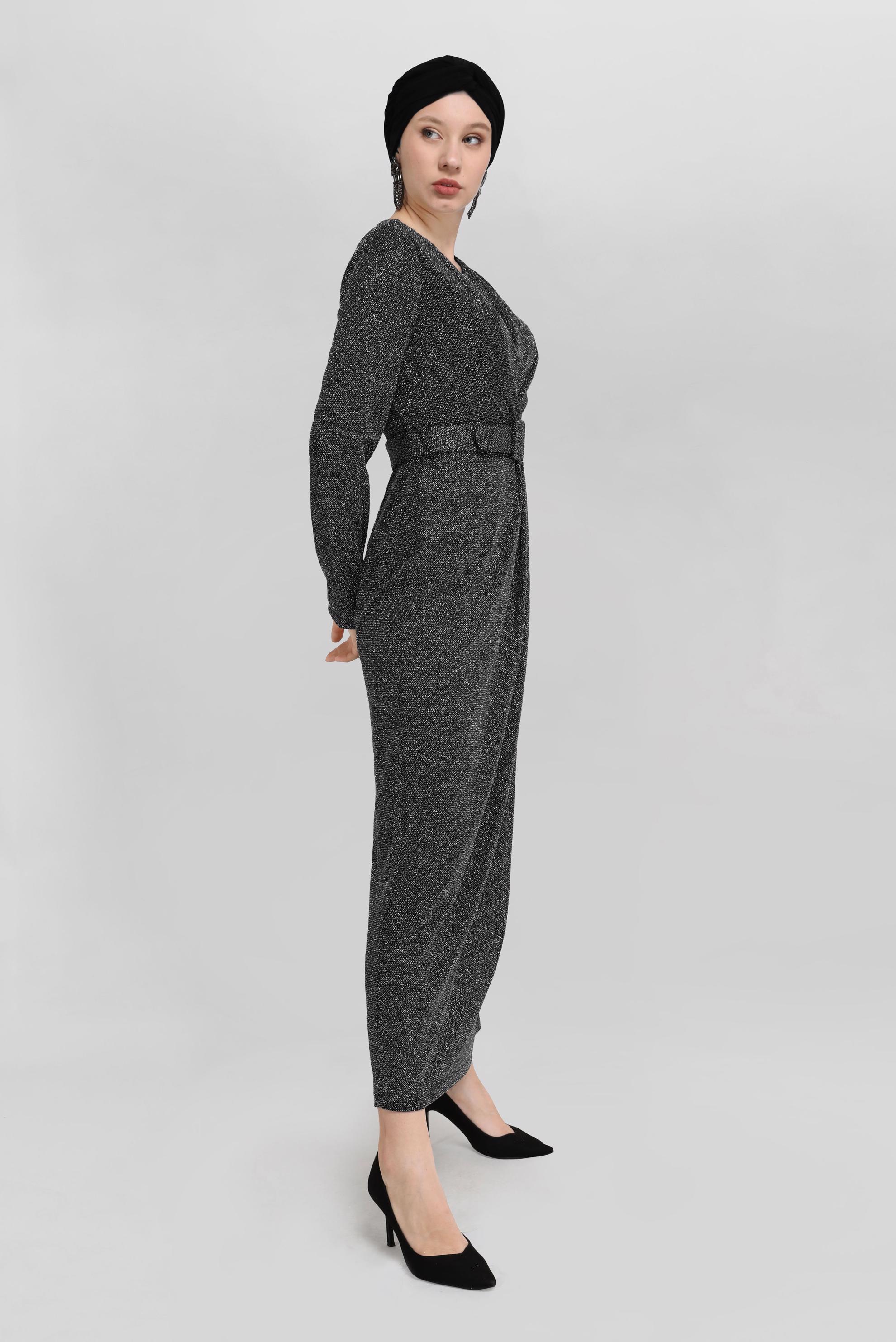 Tesettür giyim SİYAH KUŞAK DETAYLI SİMLİ ABİYE ELBİSE 50043 