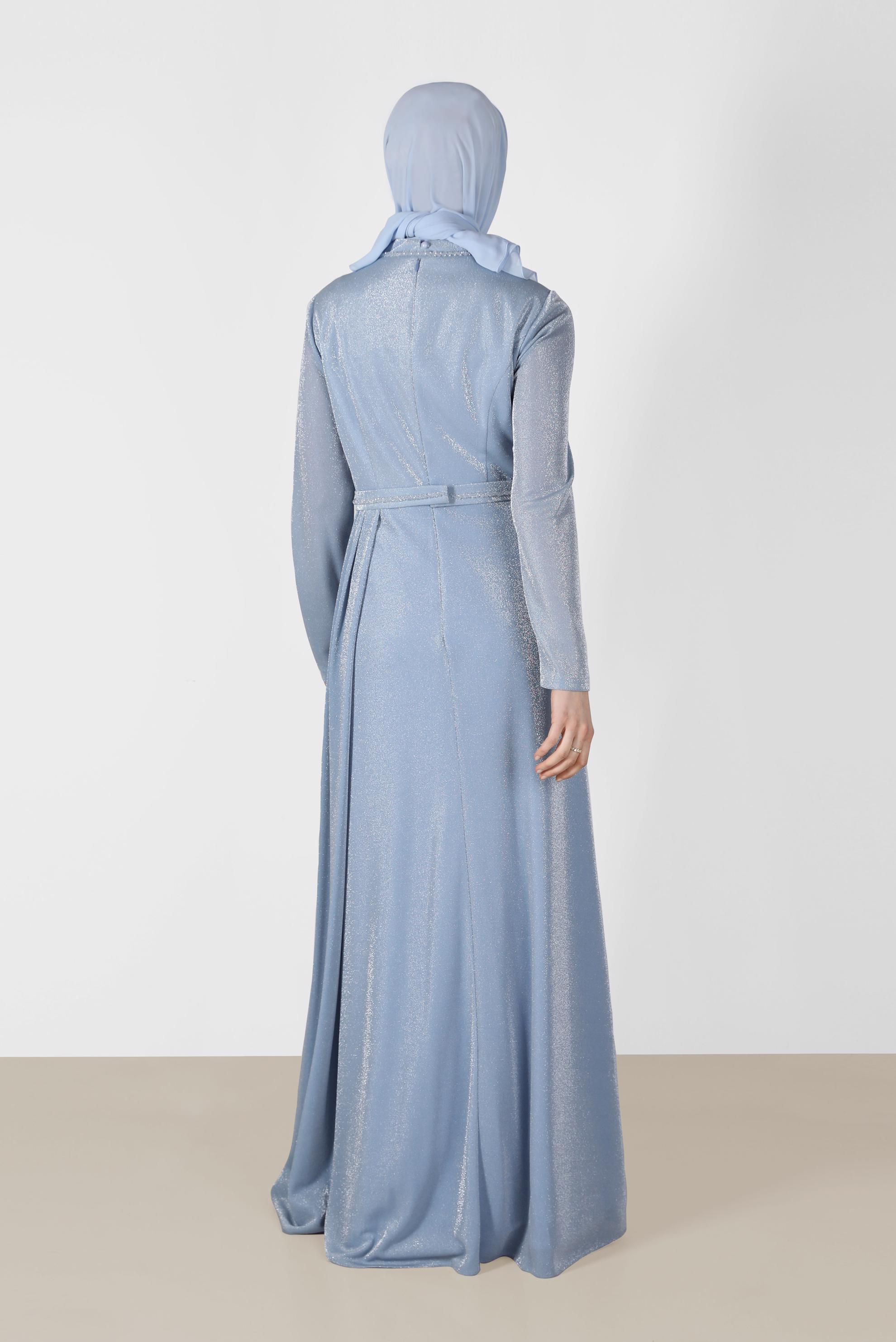 Tesettür giyim MAVİ PİLE DETAYLI SİMLİ ABİYE ELBİSE 5572