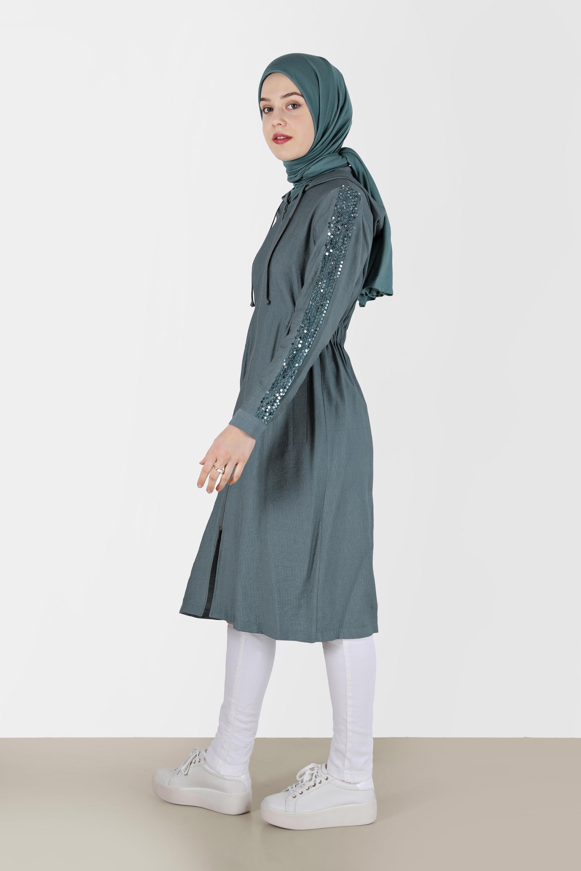 Tesettür giyim YEŞİL PUL PAYET KOL DETAYLI KAPÜŞONLU GİY ÇIK 40641 