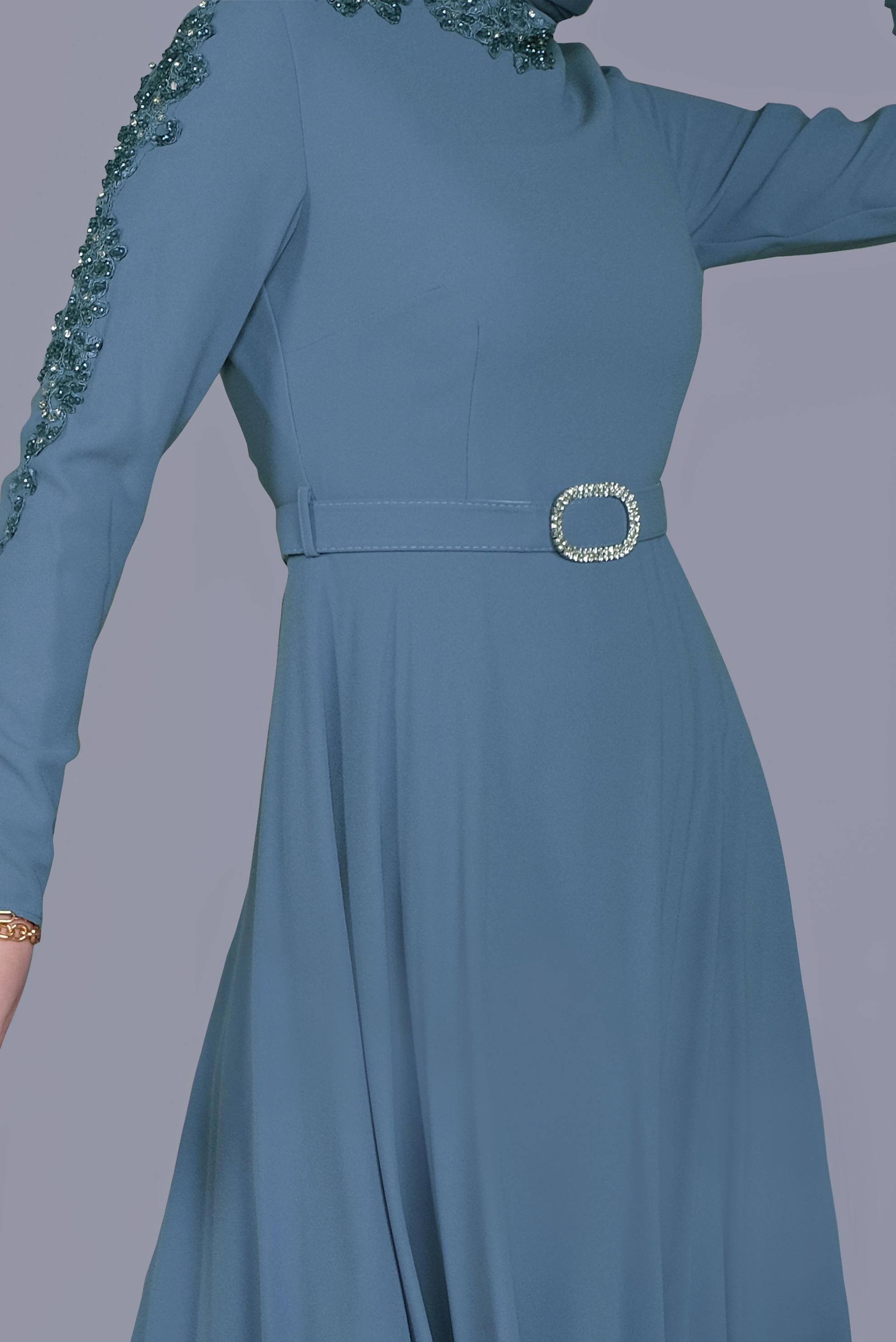 Tesettür giyim MAVİ BONCUK VE TAŞ İŞLEME DETAYLI ELBİSE 40585