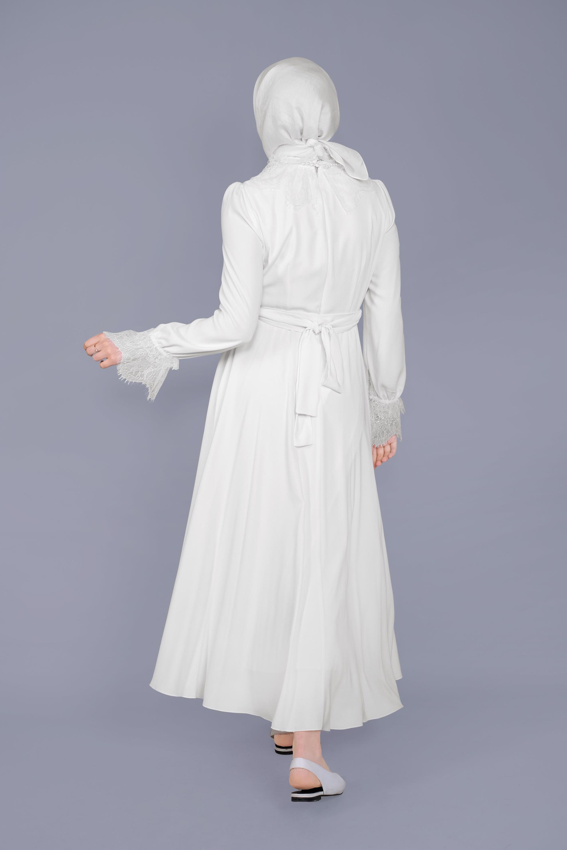 Tesettür giyim BEYAZ YAKASI BONCUK İŞLEMELİ DANTEL DETAYLI ELBİSE 40691 