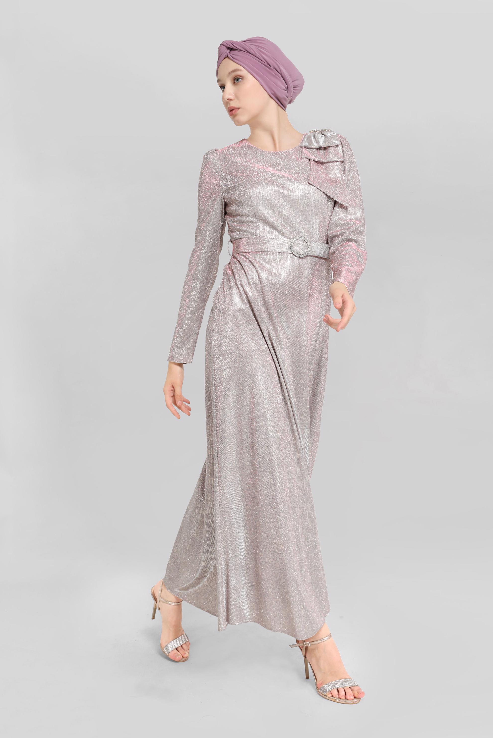 Tesettür giyim PUDRA TAŞ DETAYLI SİMLİ ABİYE ELBİSE 40769 