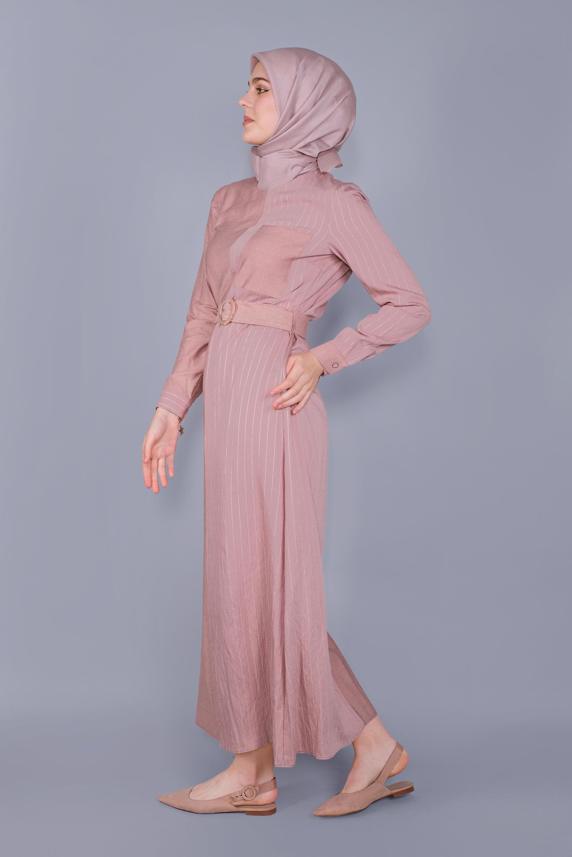 Tesettür giyim PUDRA ÇİZGİLİ KEMERLİ KADIN TESETTÜR ELBİSE 40791 
