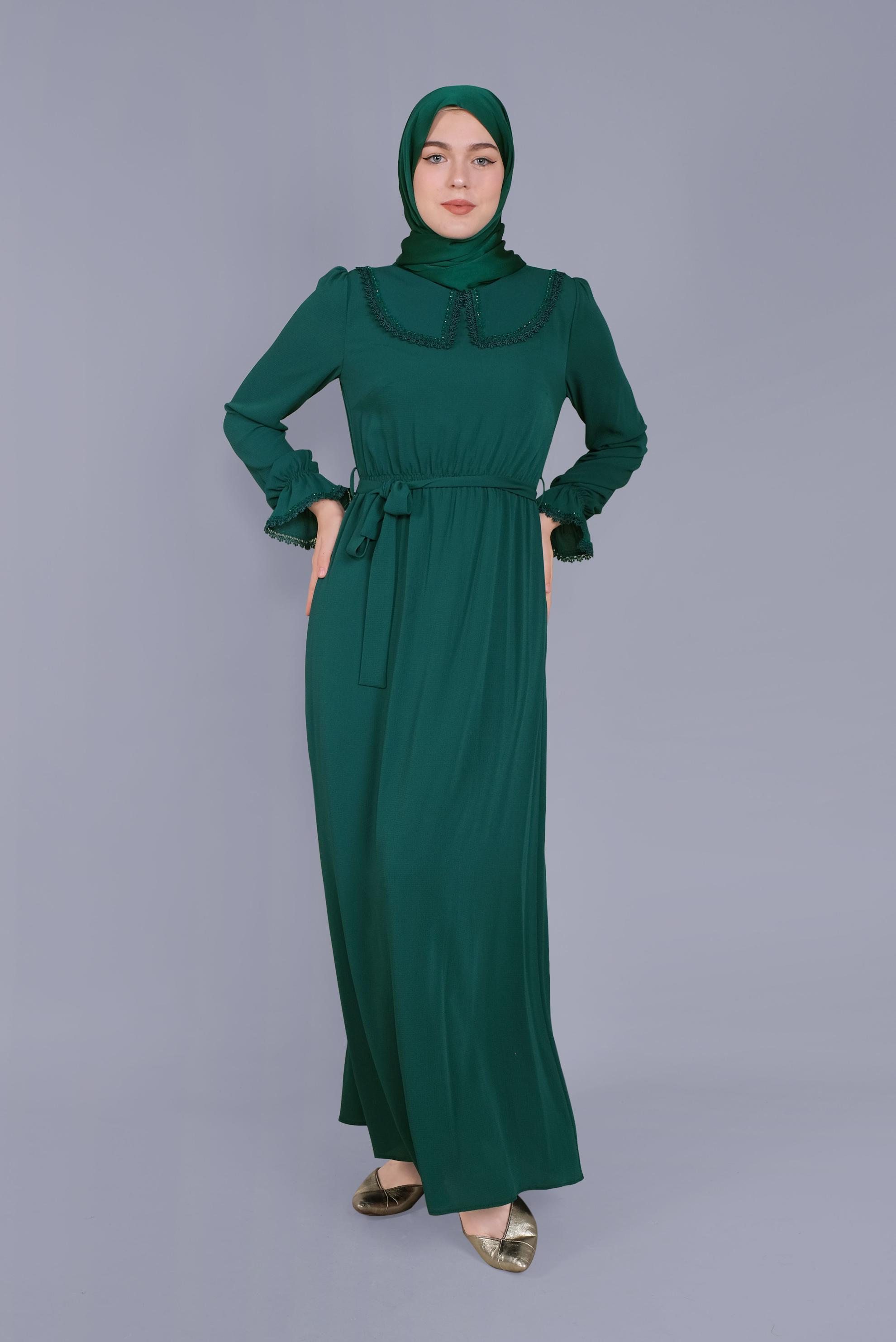 Tesettür giyim YEŞİL BONCUKLU NAKIŞLI MANŞETLERİ LASTİKLİ ELBİSE 40800 
