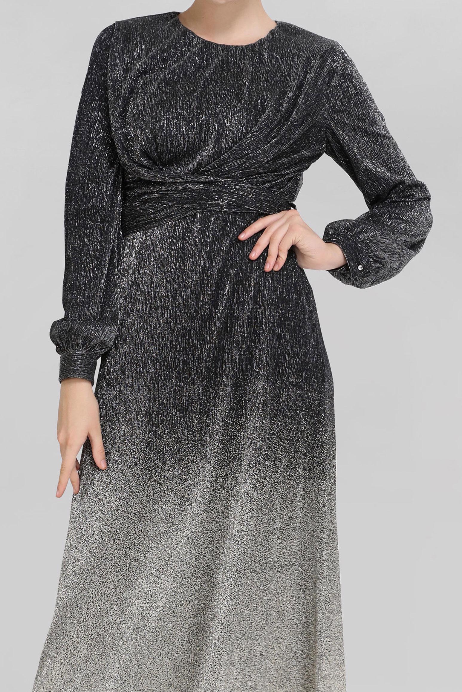 Tesettür giyim SİYAH FOİL BASKILI KUŞAKLI ELBİSE  40830 