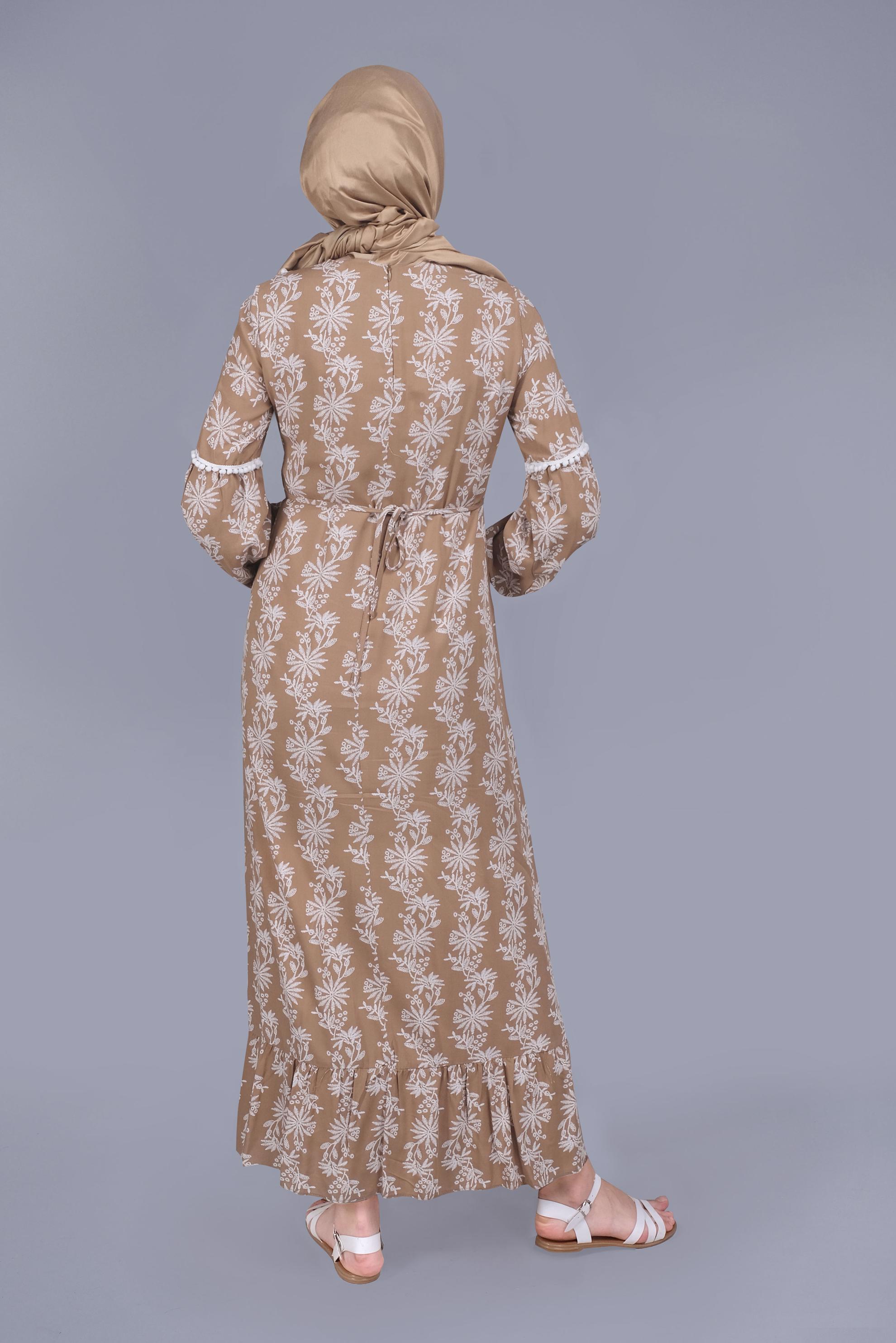 Tesettür giyim SARI NAKIŞLI MANŞETLERİ LASTİKLİ ELBİSE 40834 