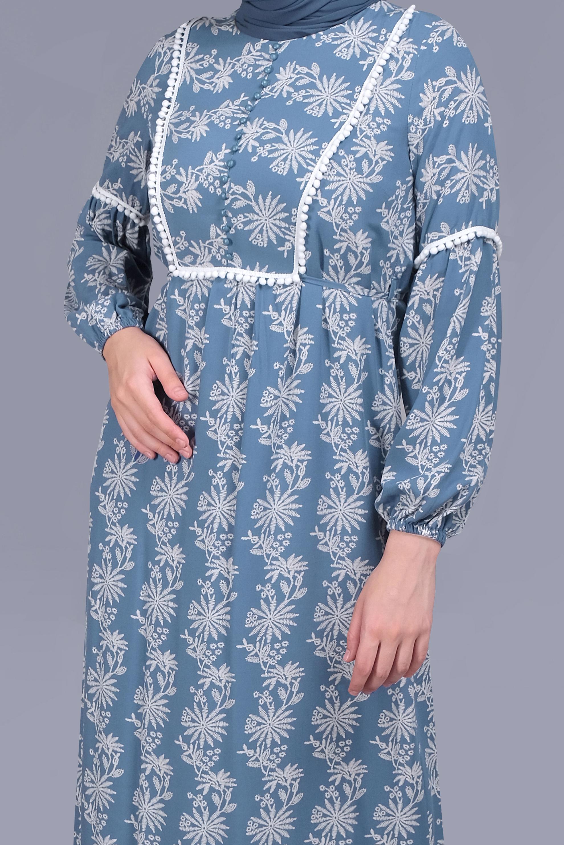 Tesettür giyim LACİVERT NAKIŞLI MANŞETLERİ LASTİKLİ ELBİSE 40834 