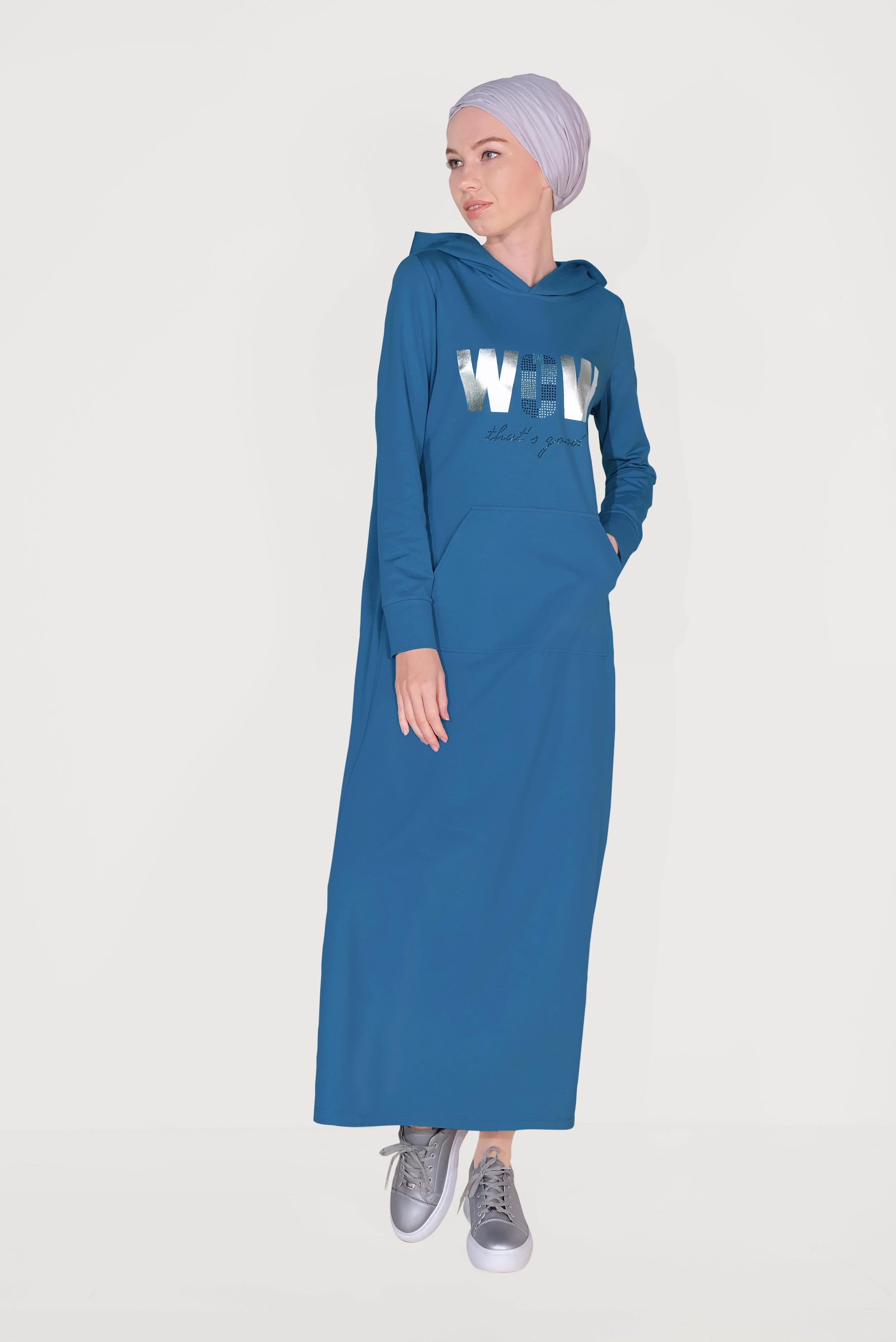 Tesettür giyim LACİVERT YAZI BASKILI EŞOFMAN ELBİSE 40684 