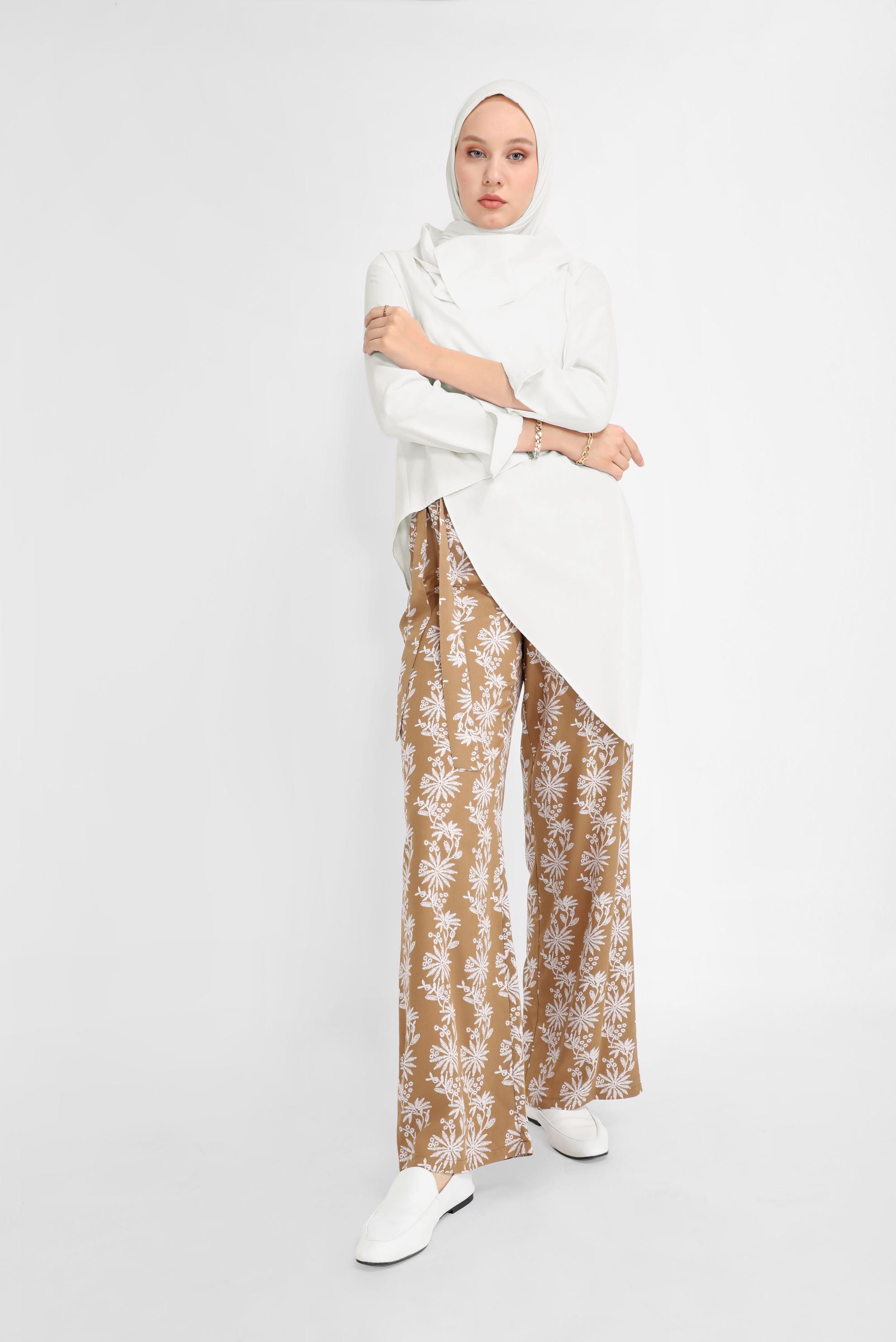 Tesettür giyim KAHVE NAKIŞLI KUŞAKLI PANTOLON 70107