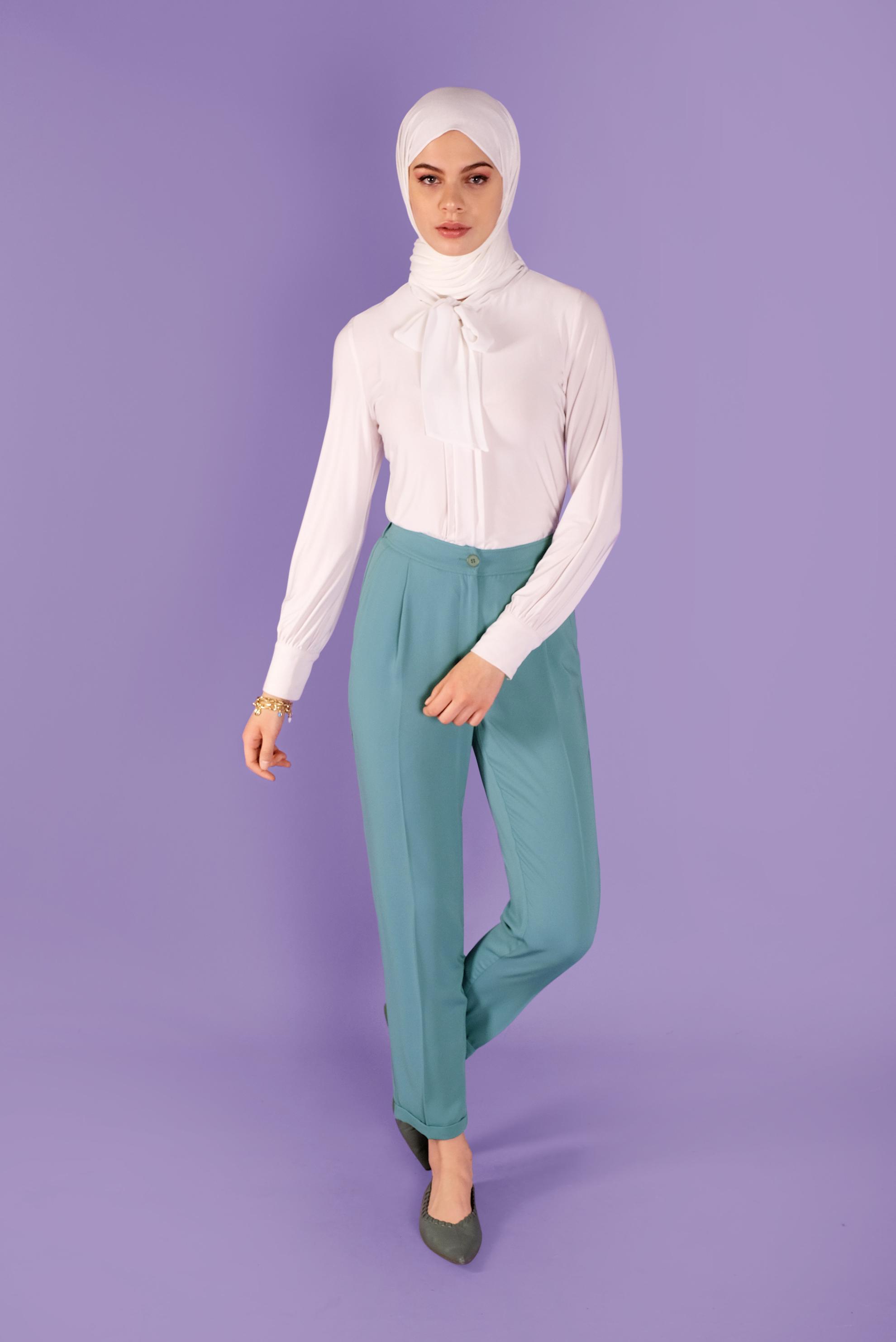 Tesettür giyim MAVİ HAVUÇ KESİM  PANTOLON 70217 