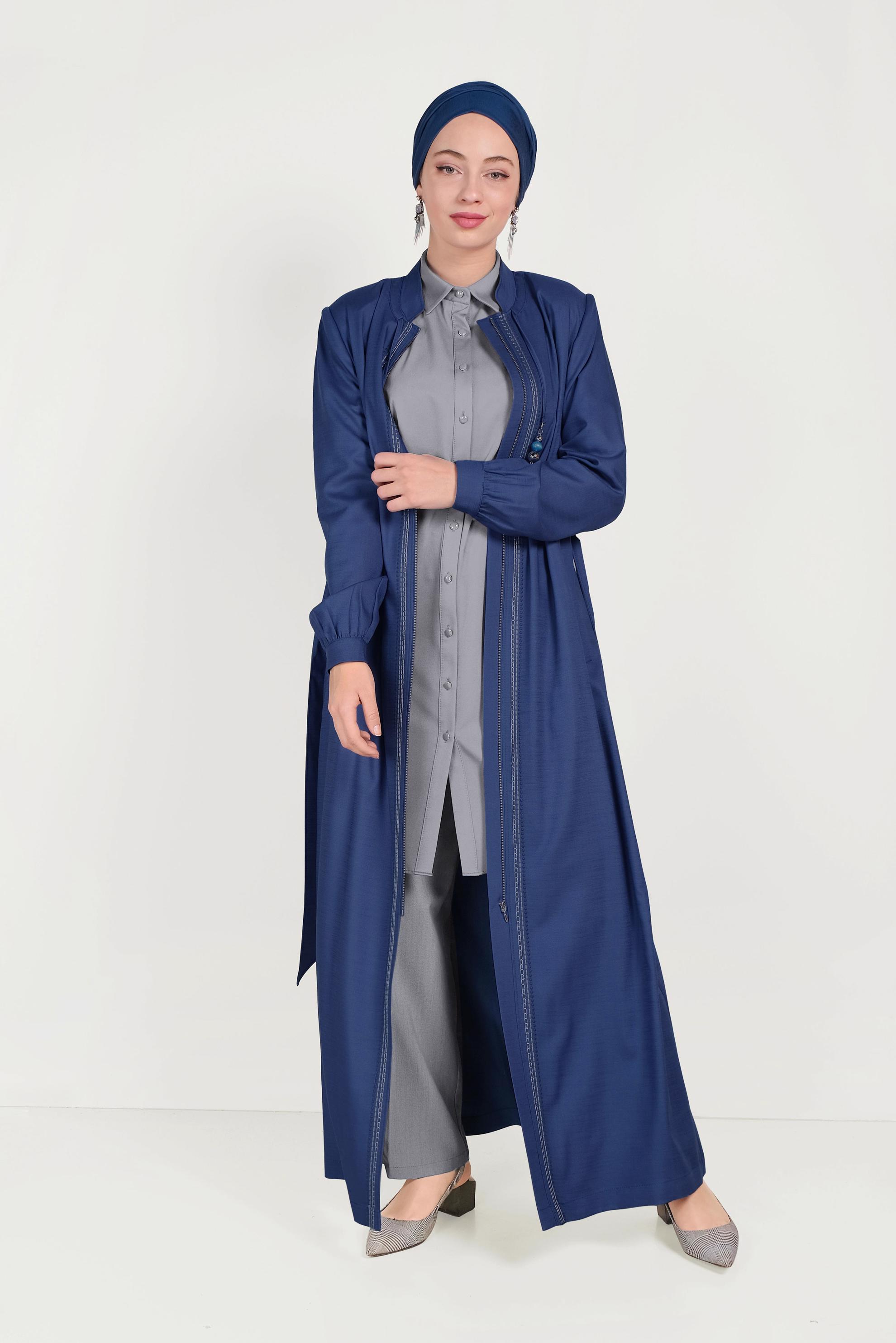 Tesettür giyim LACİVERT BALON KOL NAKIŞLI HAKİM YAKA PARDESÜ 10180