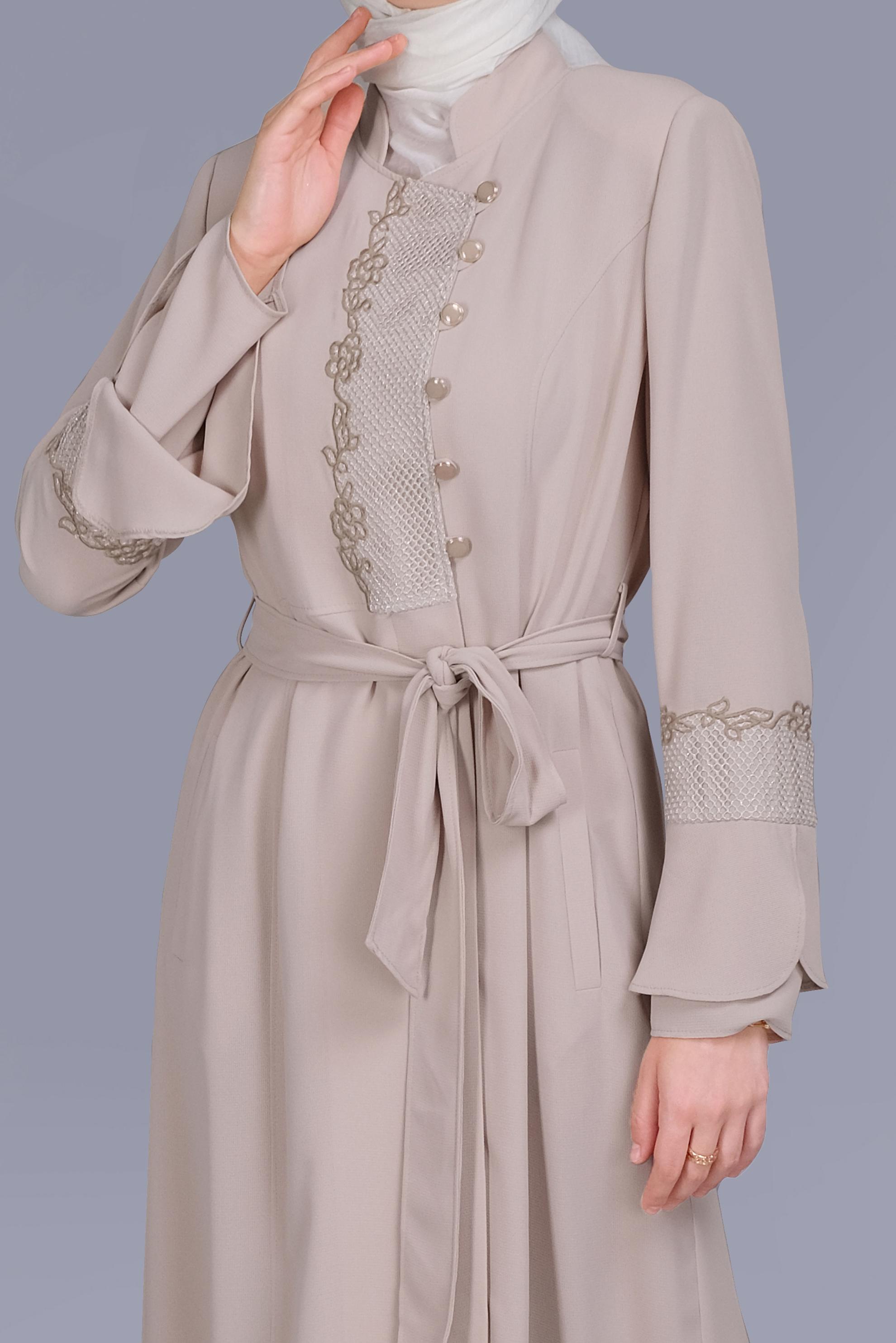 Vêtements hijab BEIGE COUCHE DE FINITION DÉTAILLÉE DE BRODERIE 10199 