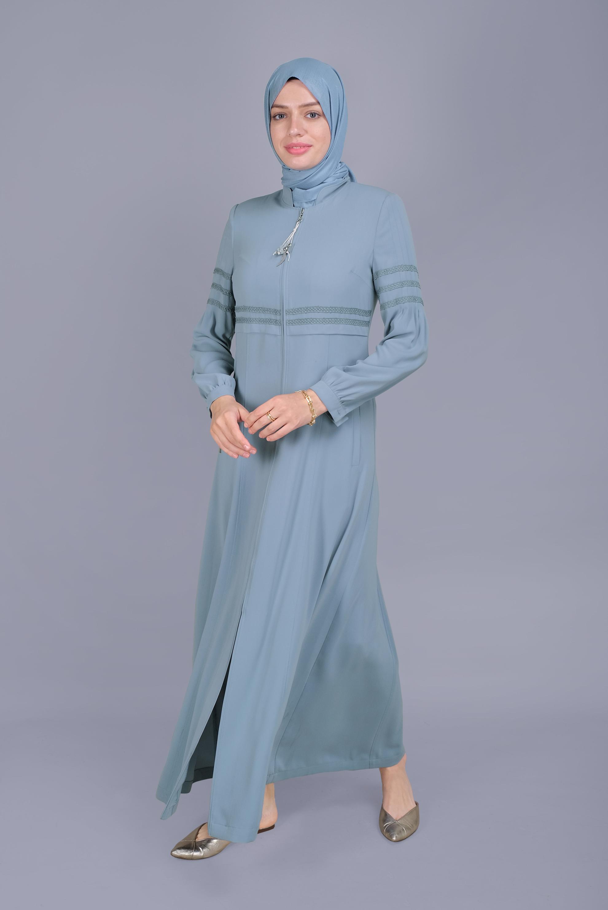 Tesettür giyim MAVİ NAKIŞLI FERMUARLI PARDESÜ 10214