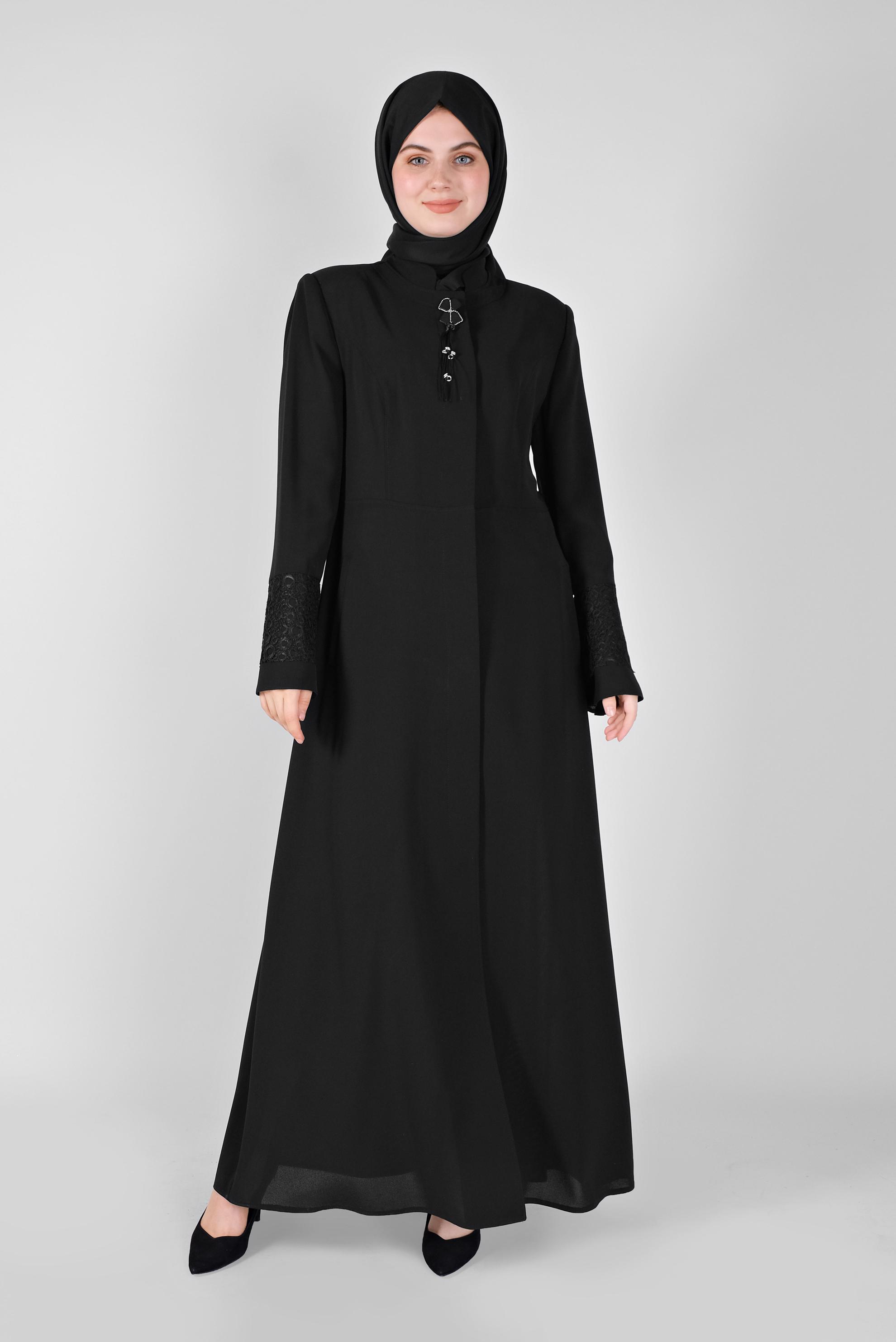 Tesettür giyim SİYAH KOLLARI GÜPÜRLÜ KUŞAKLI PARDESÜ 10223