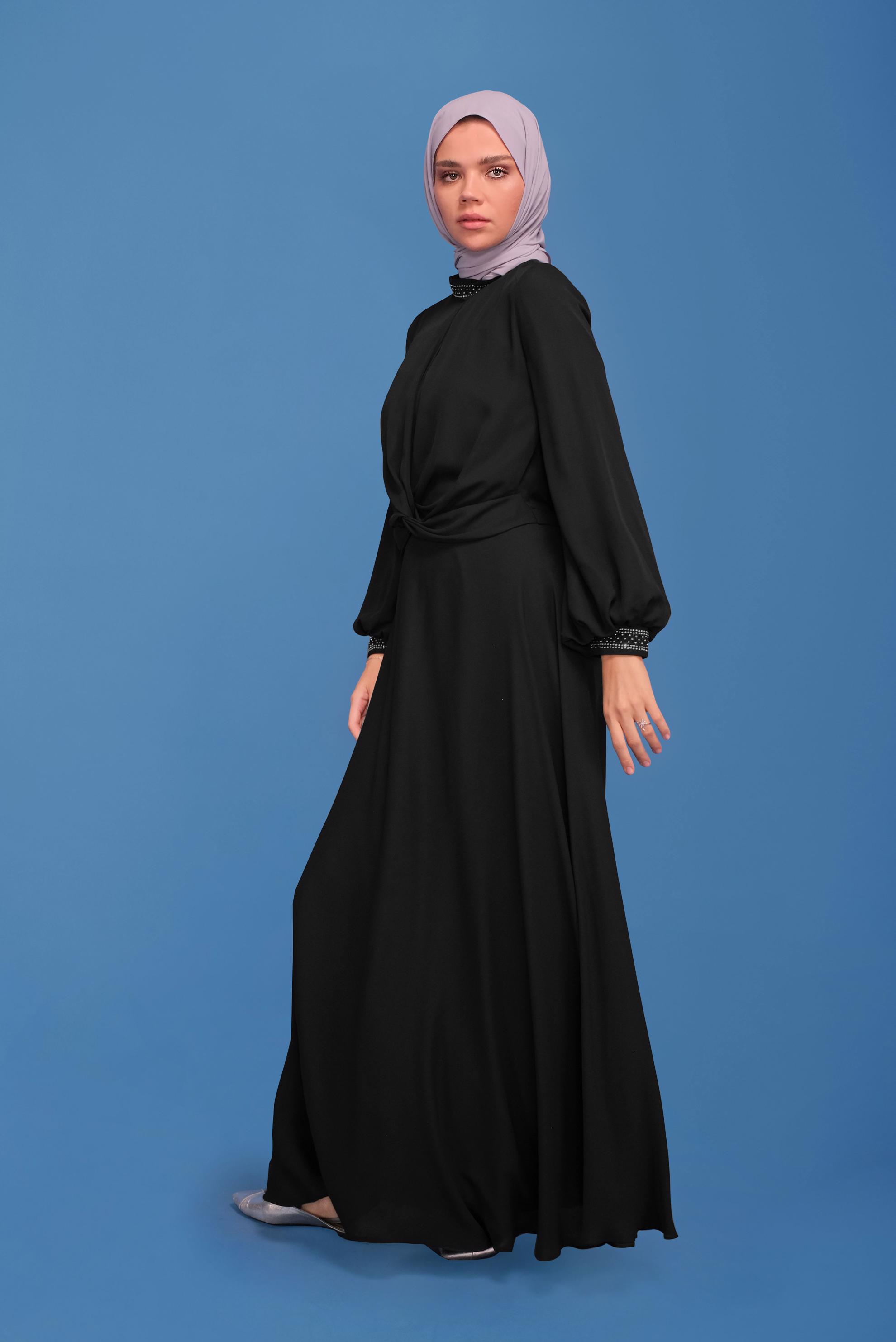 Tesettür giyim SİYAH TAŞLI ŞİFON ETEKLİ TAKIM 30016