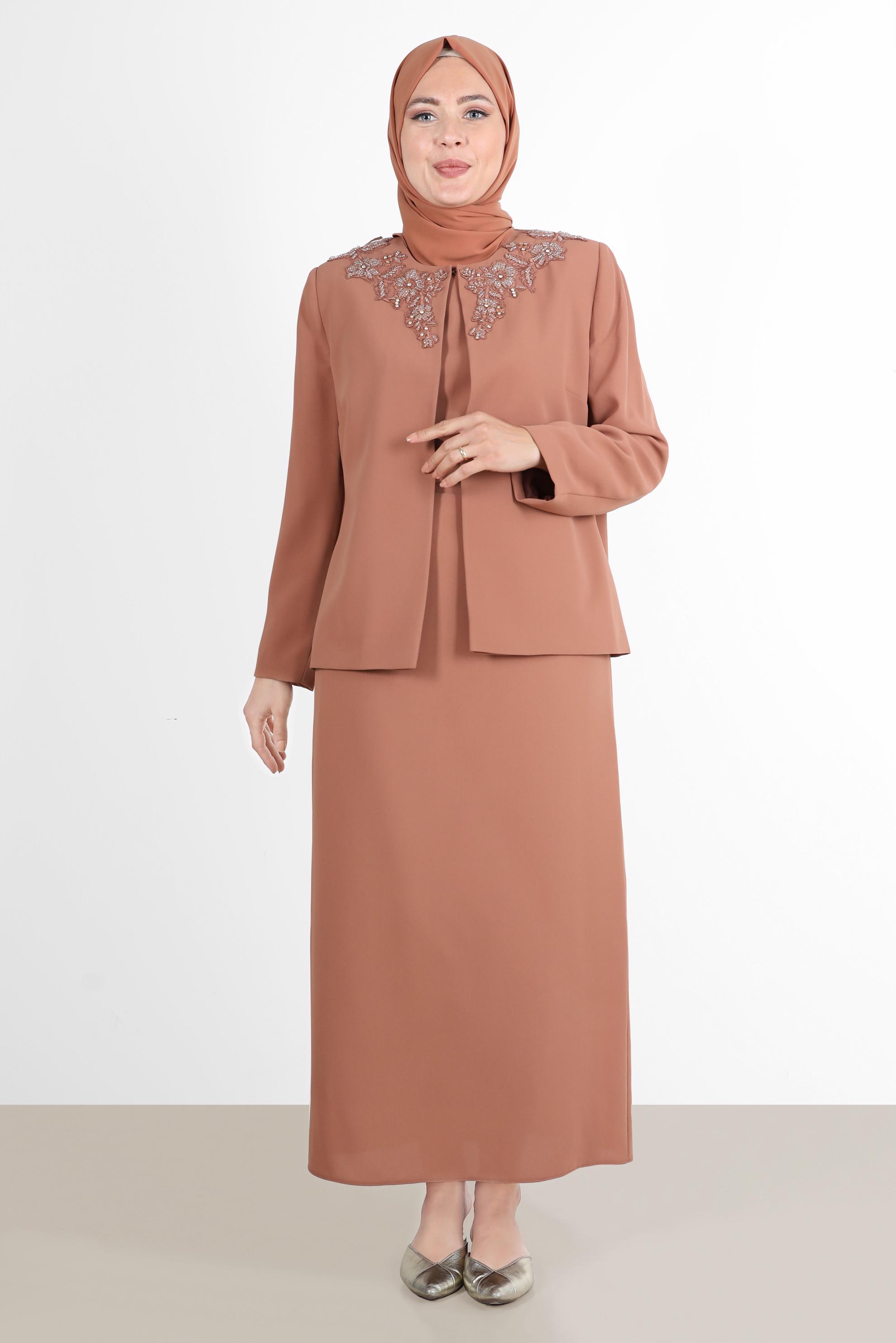 Vêtements hijab BRUN ENSEMBLE JUPE 3 PIÈCES EN CRÊPE BRODÉ DE GEMMES 30032