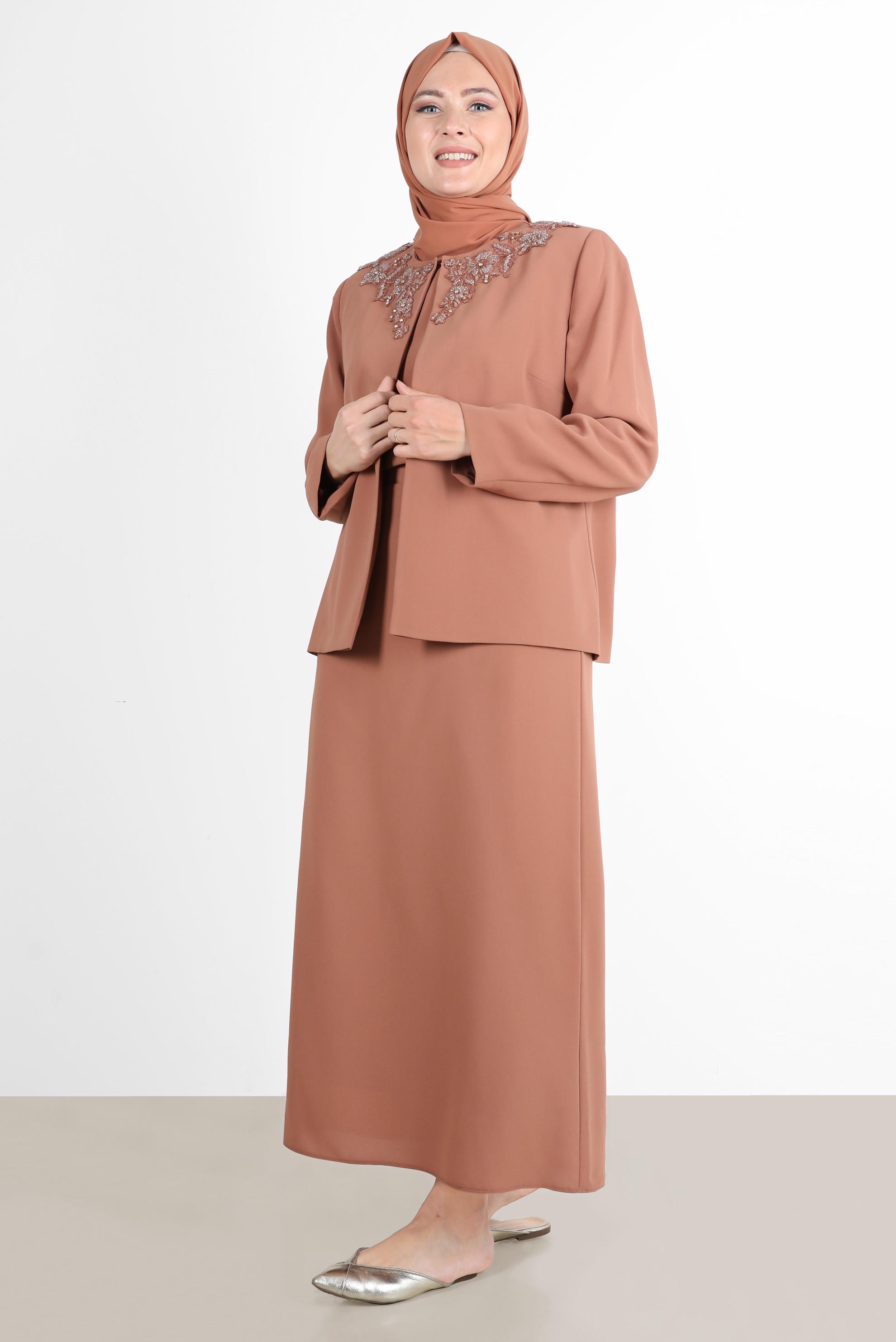 Vêtements hijab BRUN ENSEMBLE JUPE 3 PIÈCES EN CRÊPE BRODÉ DE GEMMES 30032