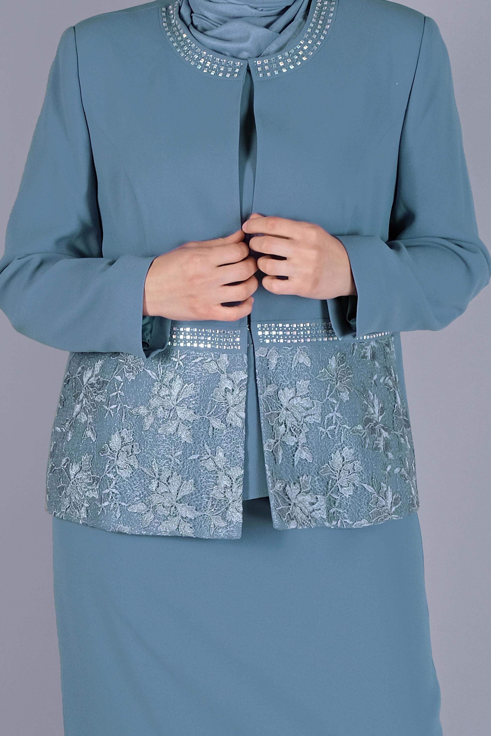 Hijab clothing BLUE LACE DETAILED 3 SKIRT SUIT 30056