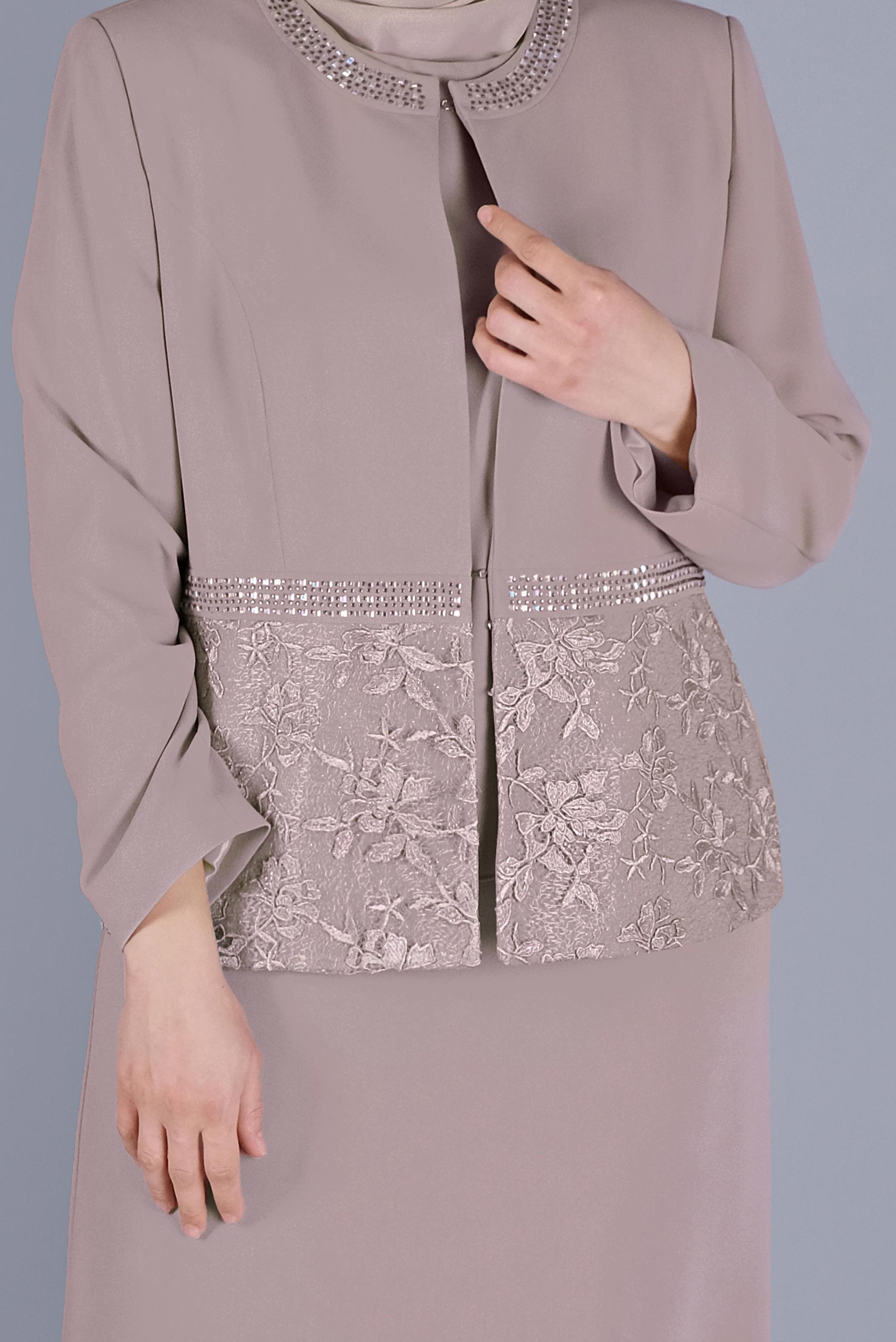 Hijab clothing BEIGE LACE DETAILED 3 SKIRT SUIT 30056