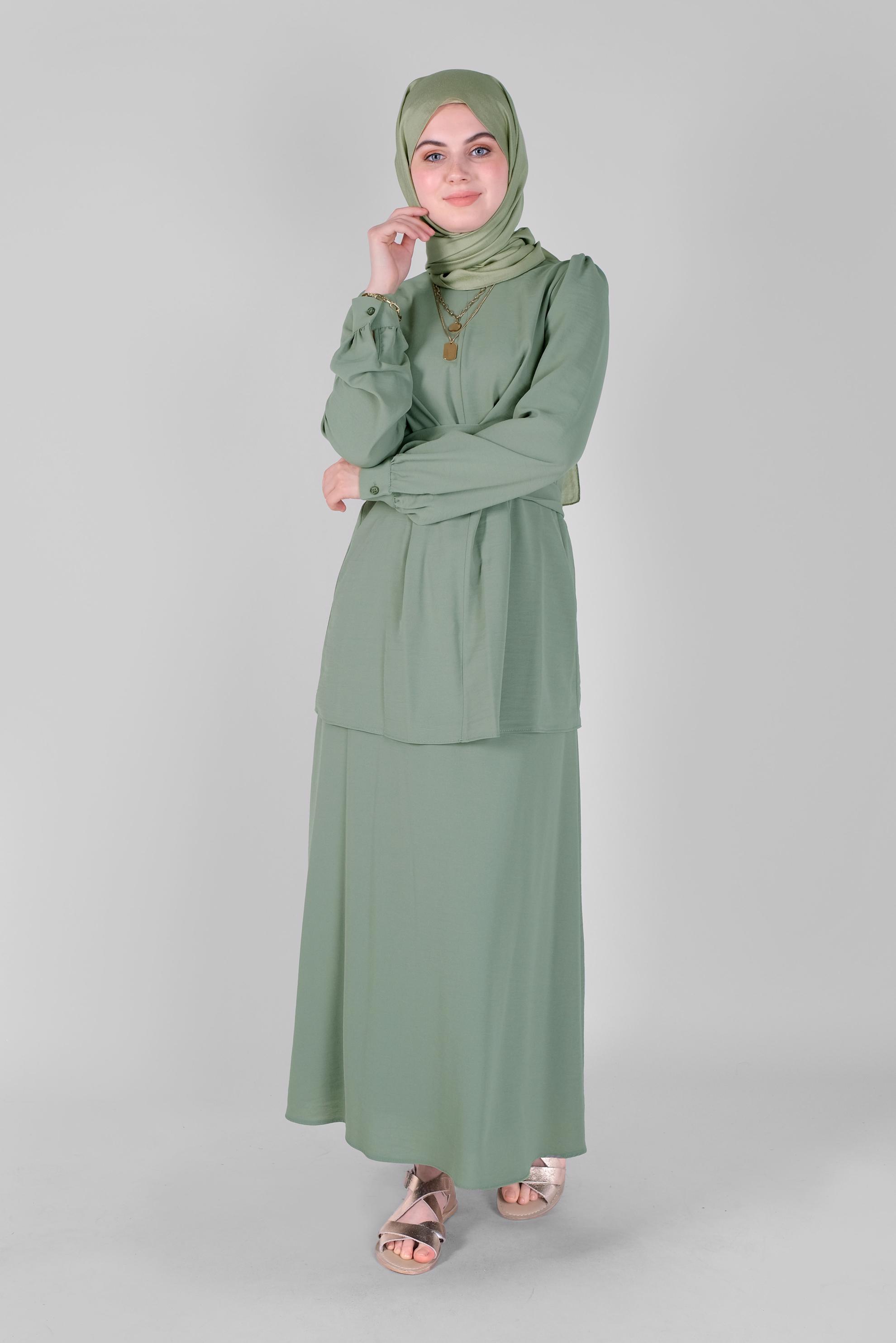 Tesettür giyim YEŞİL  KUŞAKLI İKİLİ ETEKLİ TAKIM  40787 