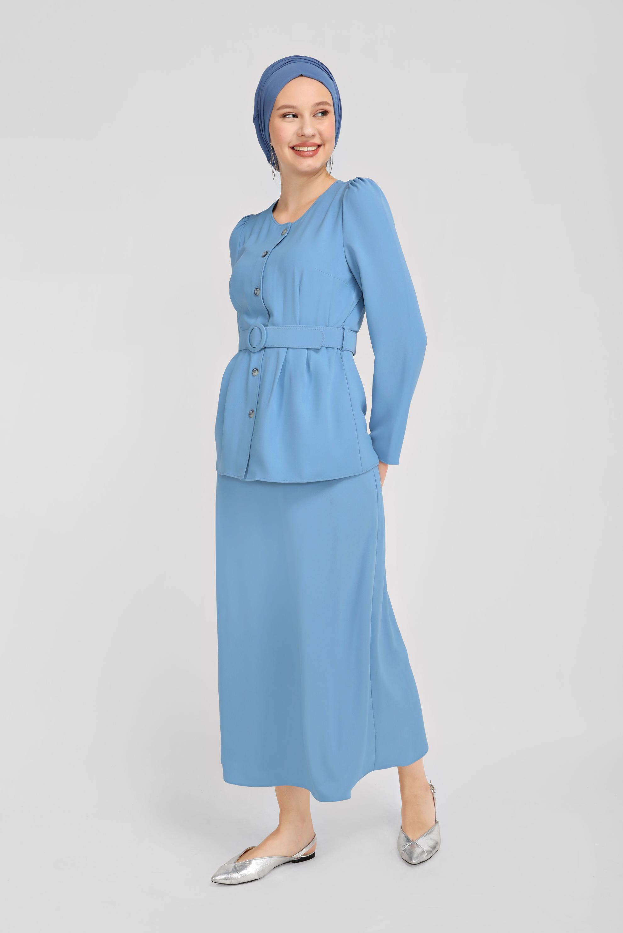 Tesettür giyim MAVİ BOYDAN DÜĞMELİ İKİLİ ETEKLİ TAKIM 40793 