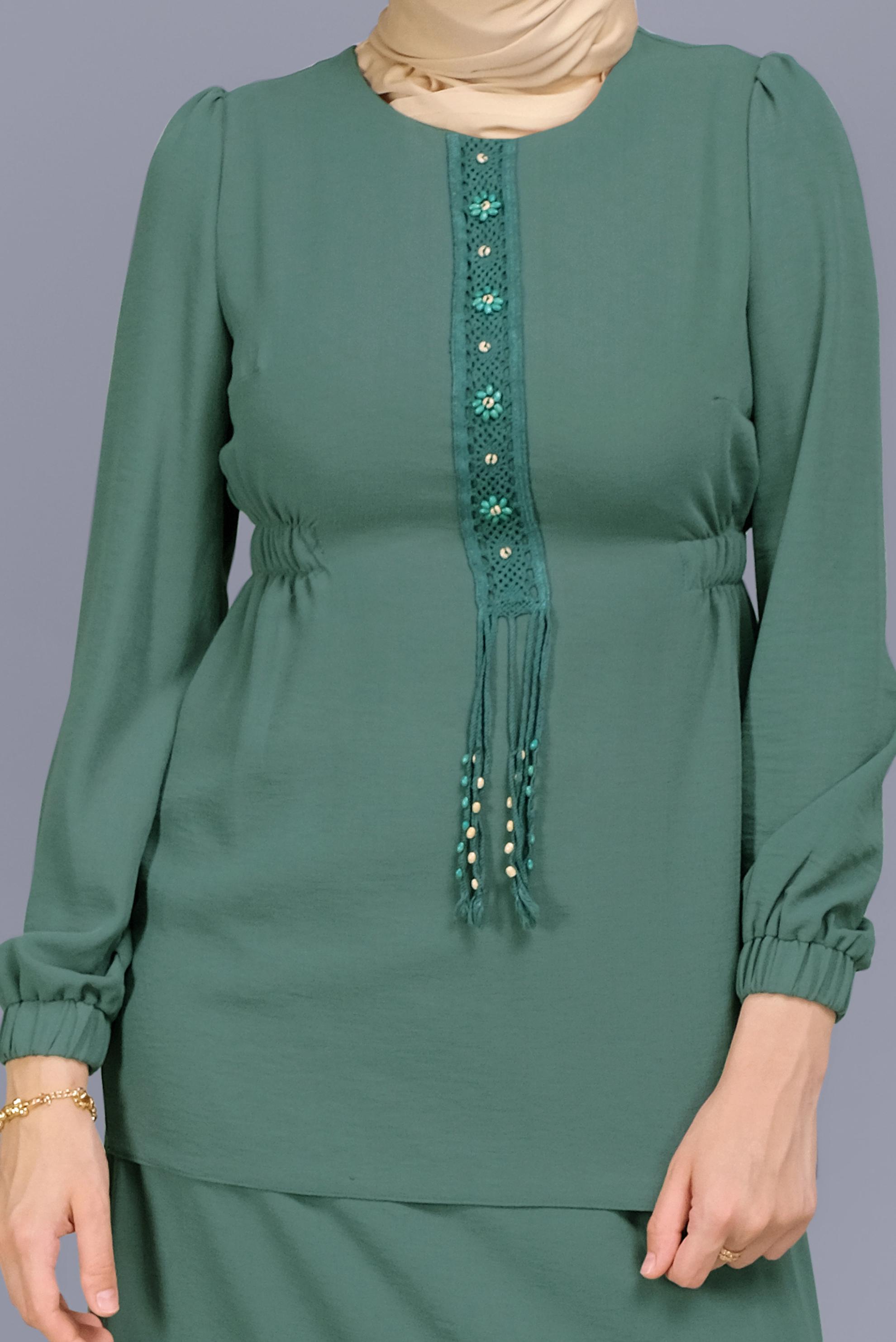 Tesettür giyim YEŞİL DANTELLİ BONCUKLU İKİLİ ETEKLİ TAKIM 40810 