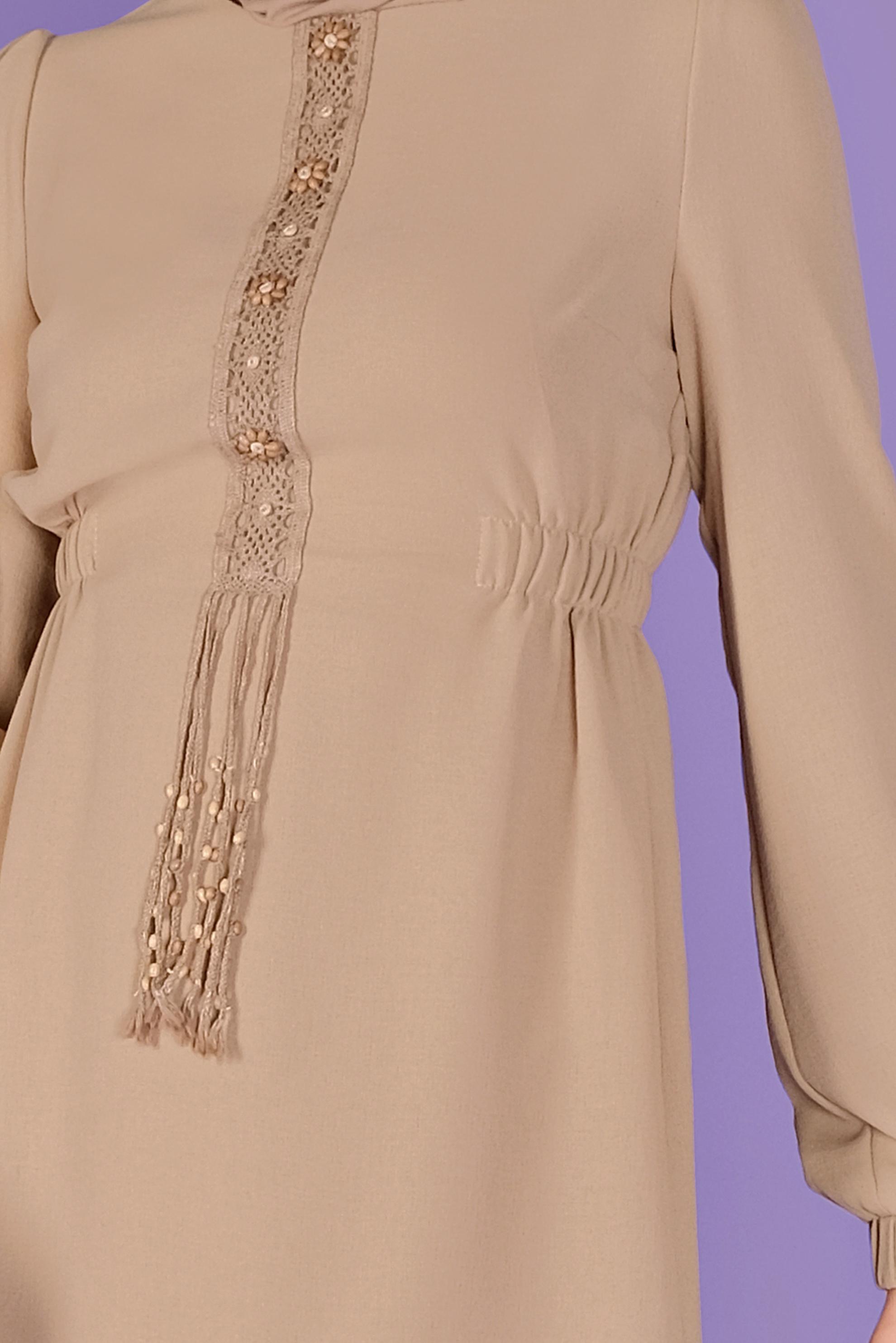 Tesettür giyim BEJ DANTELLİ BONCUKLU İKİLİ ETEKLİ TAKIM 40810 