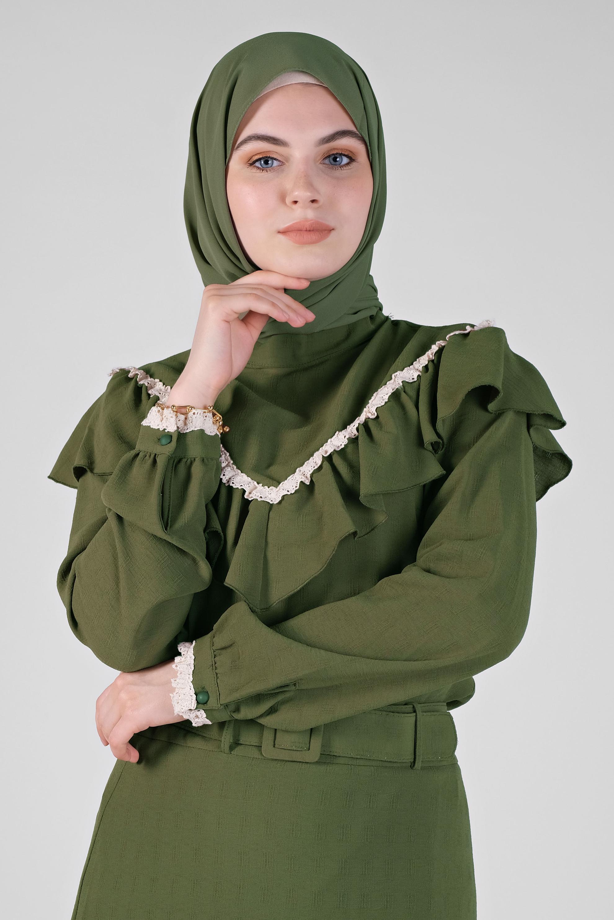 Tesettür giyim HAKİ FIRFIRLI KEMERLİ ETEKLİ TAKIM 40811