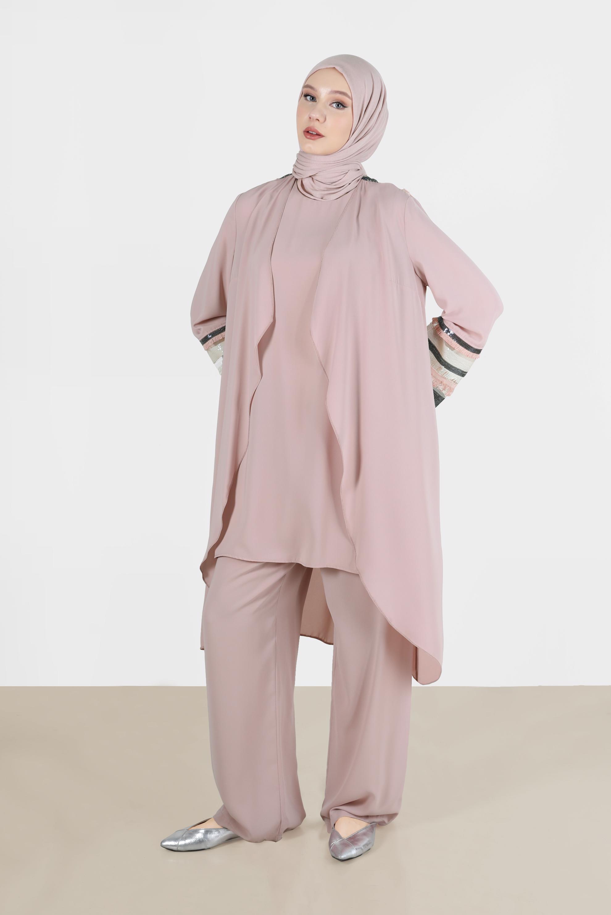 Tesettür giyim PUDRA PÜSKÜL DETAYLI ÜÇLÜ PANTOLONLU TAKIM 3556